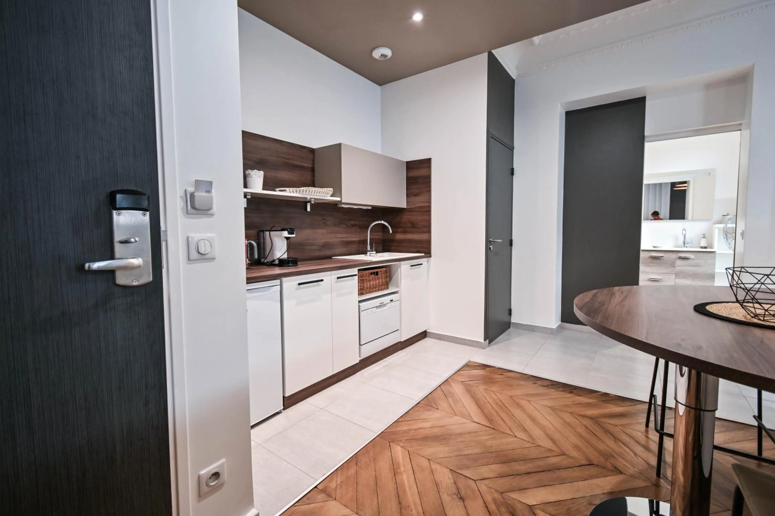 Kitchen or kitchenette in Les cles du 27 Paris