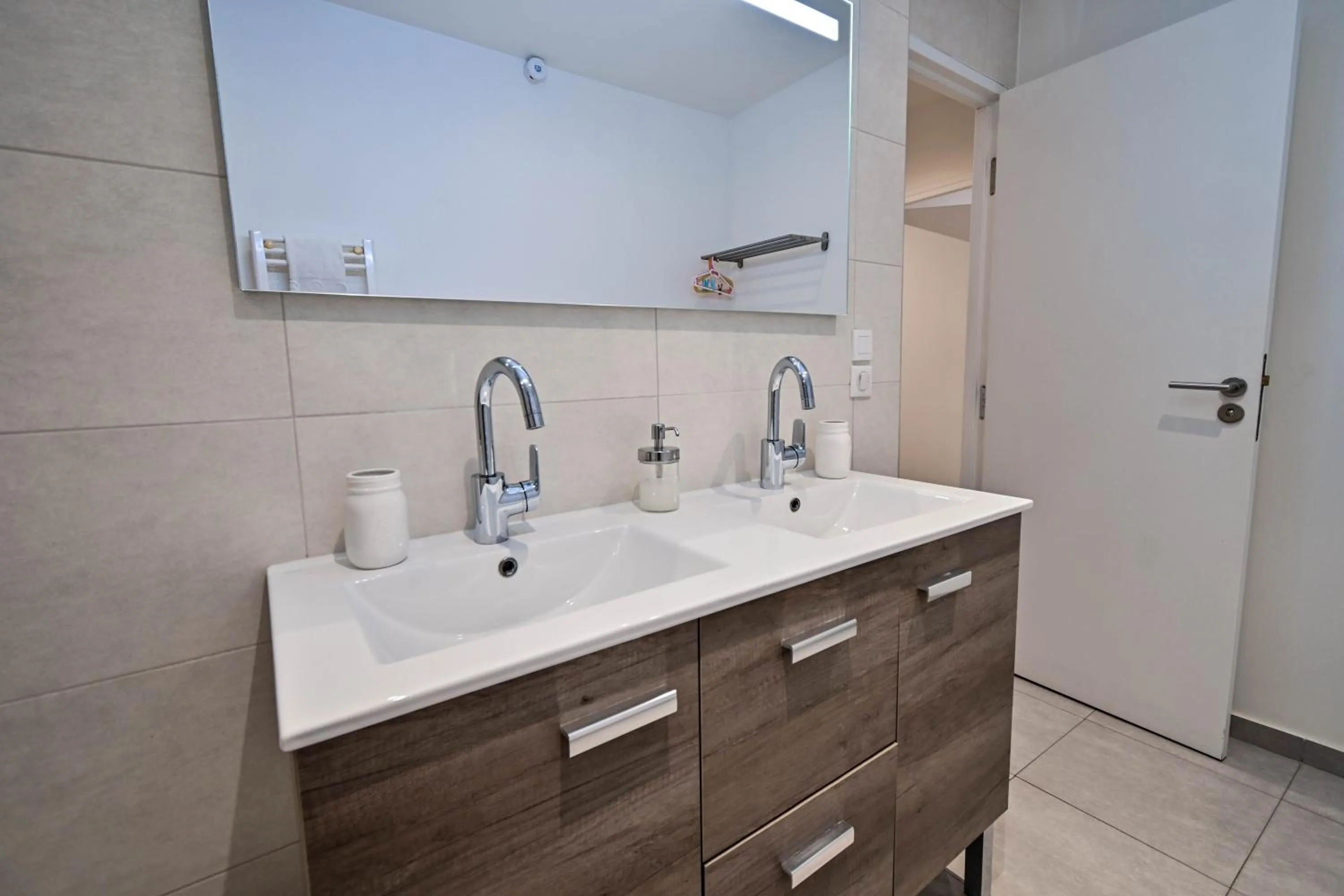 Bathroom in Les cles du 27 Paris