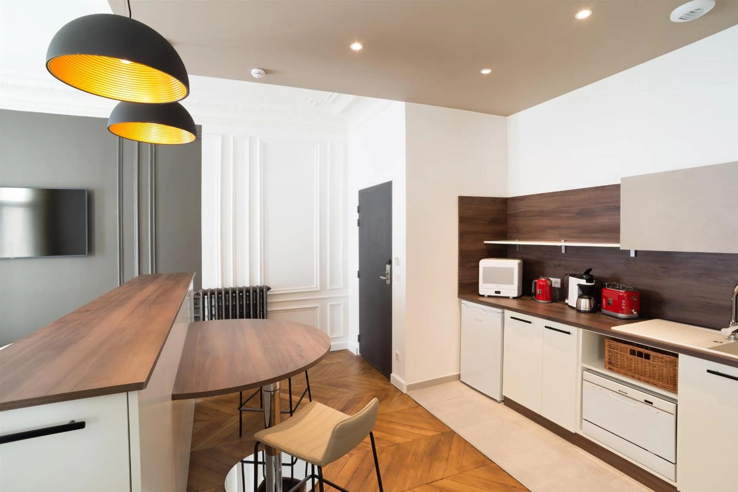 Kitchen or kitchenette in Les cles du 27 Paris