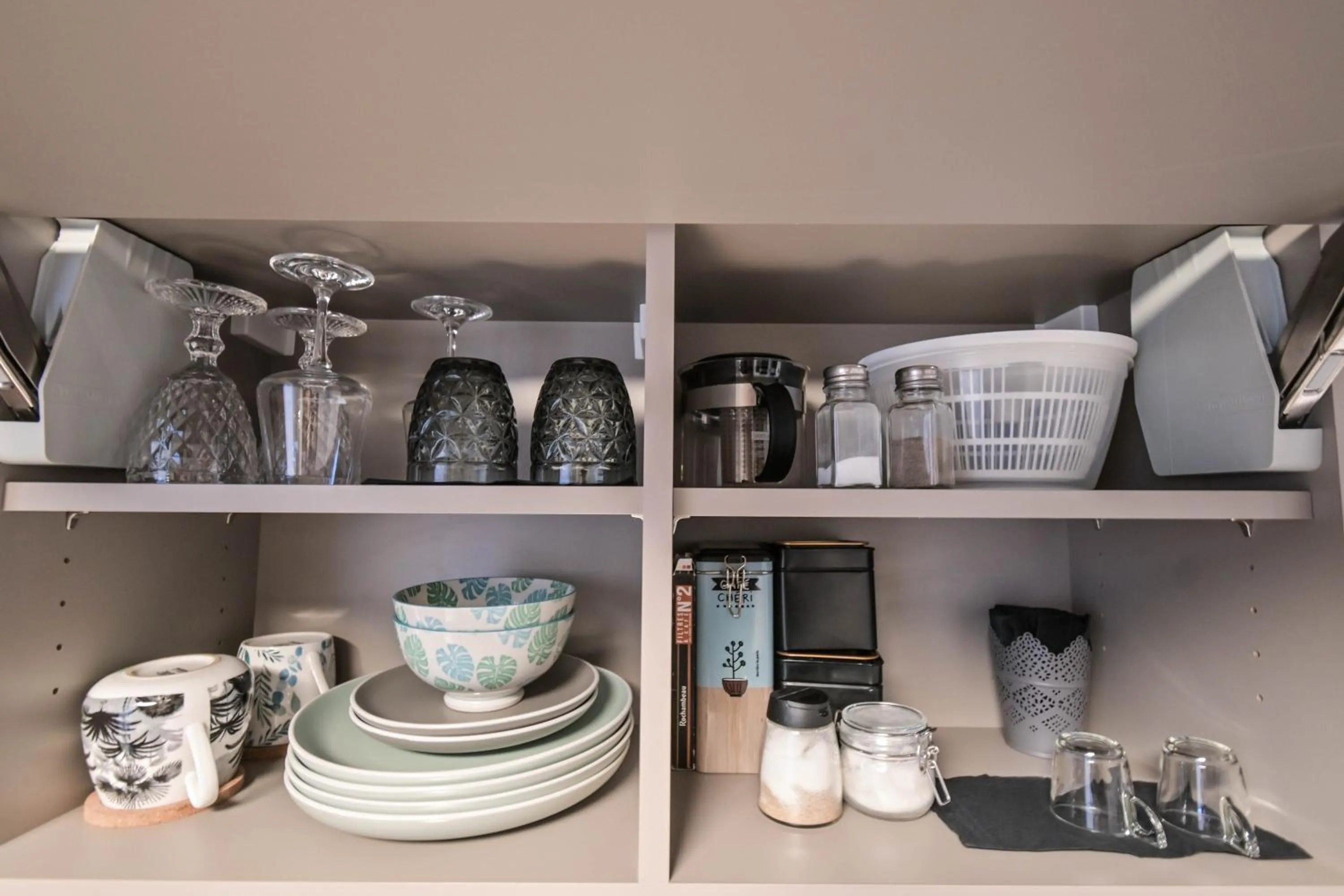 Coffee/tea facilities in Les cles du 27 Paris