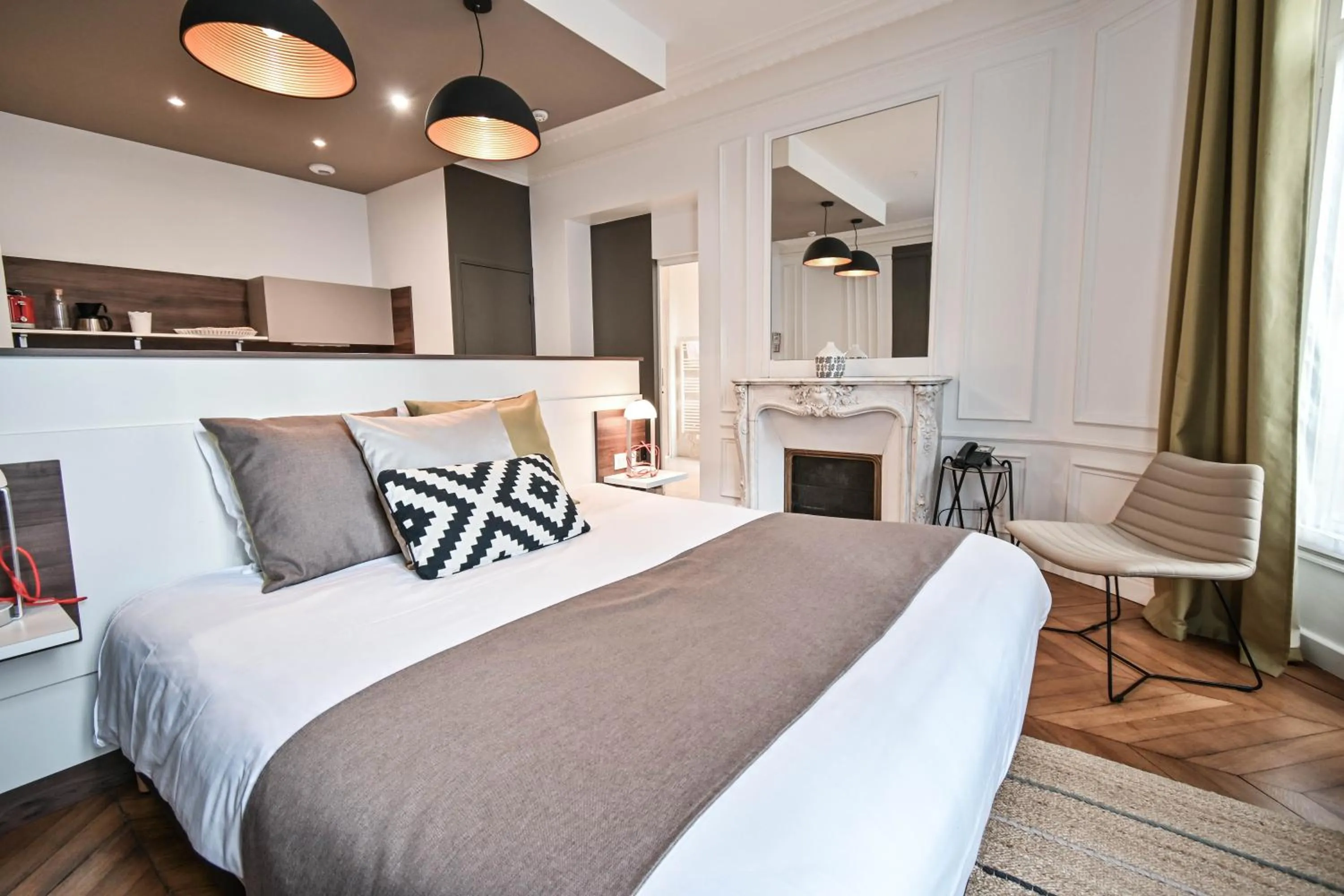 Photo of the whole room, Bed in Les cles du 27 Paris