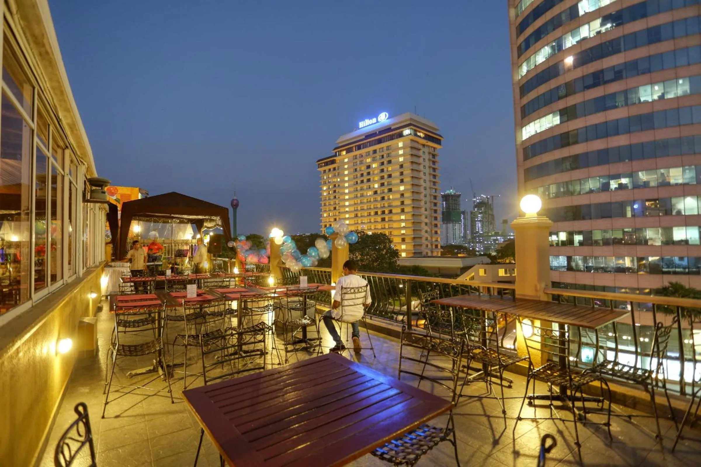 Property building in Colombo City Hotels (Pvt) Ltd