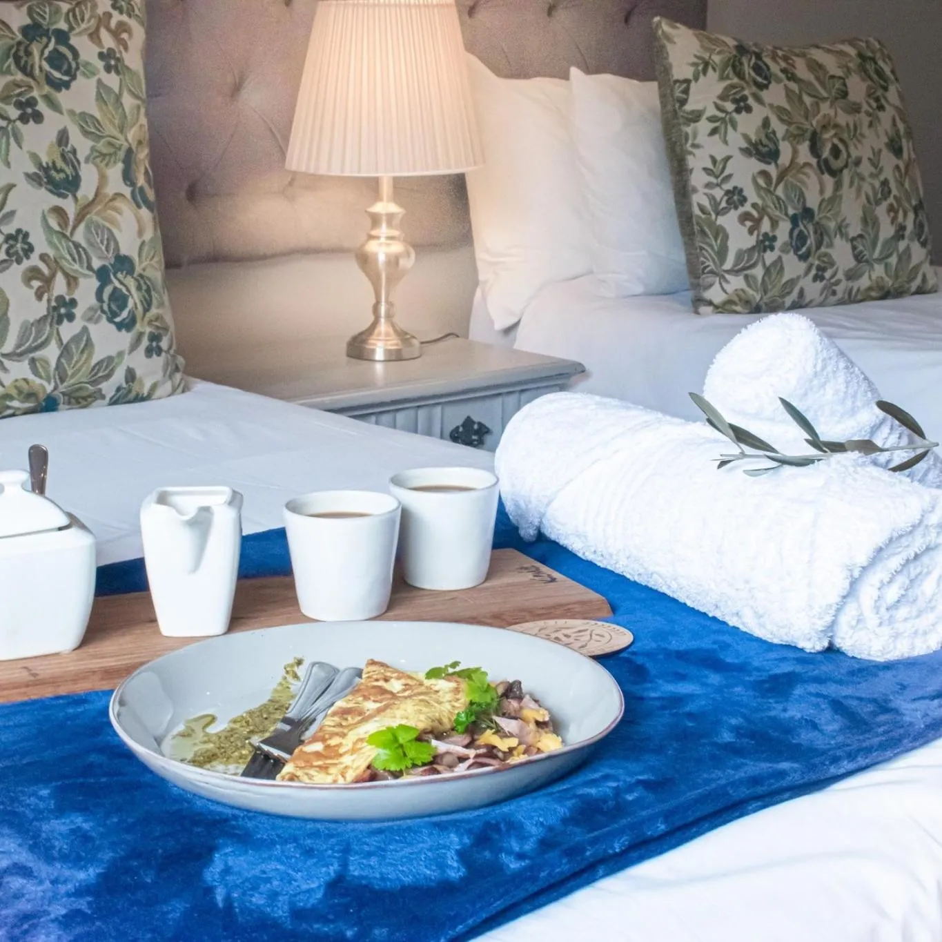 Breakfast, Bed in Olive Tree Lodge