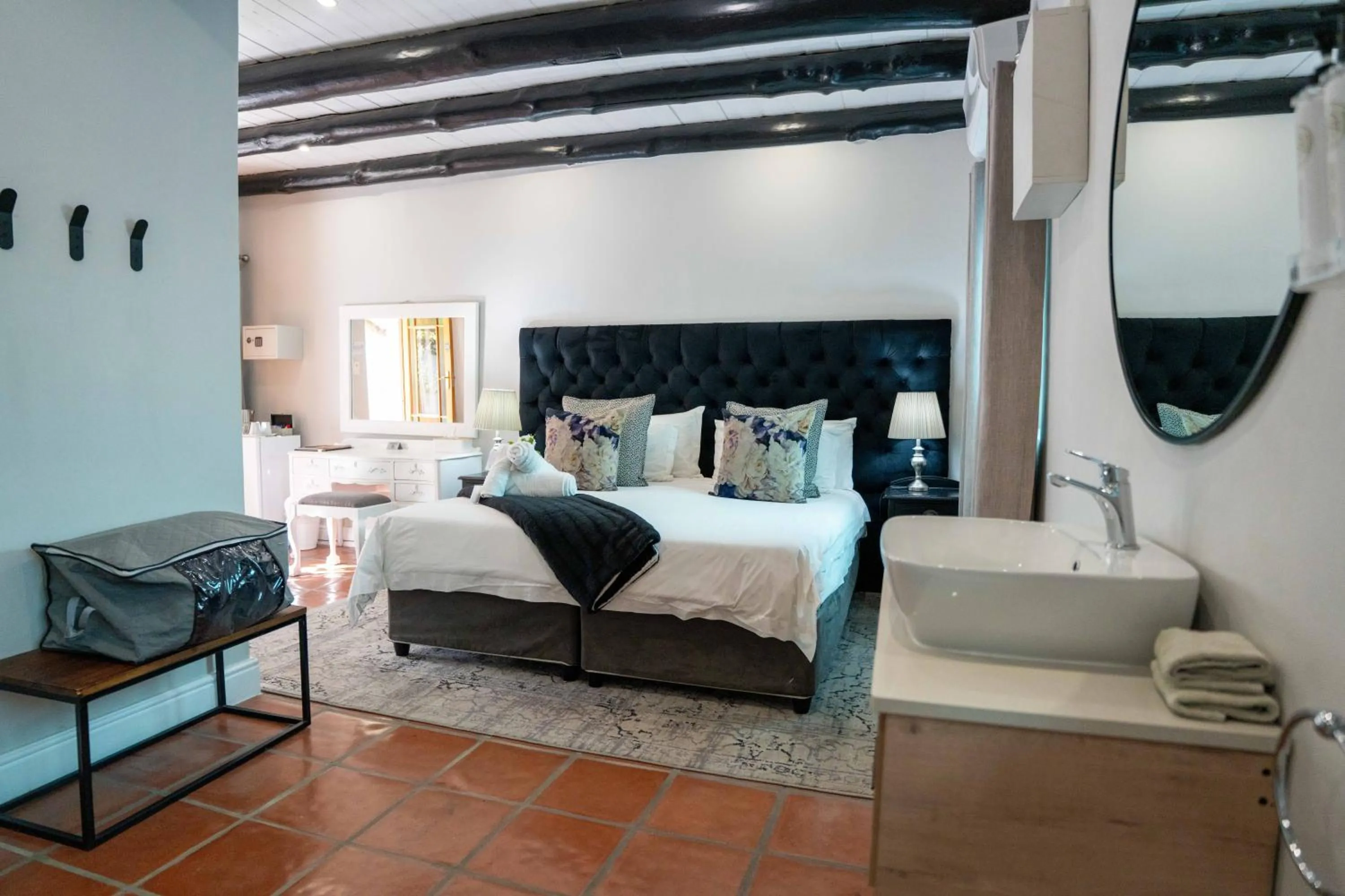 Bed in Olive Tree Lodge