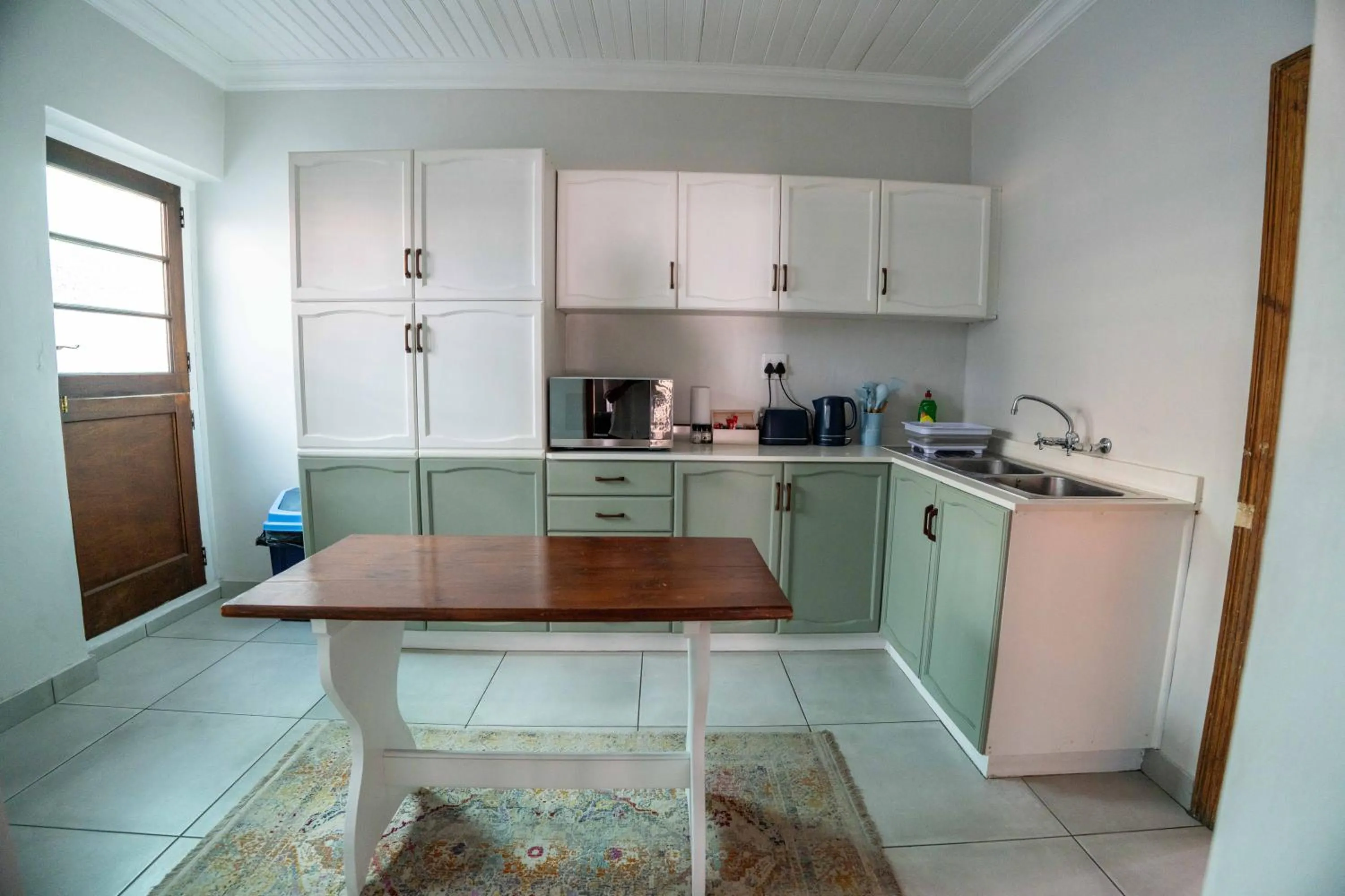 Olive Tree Lodge