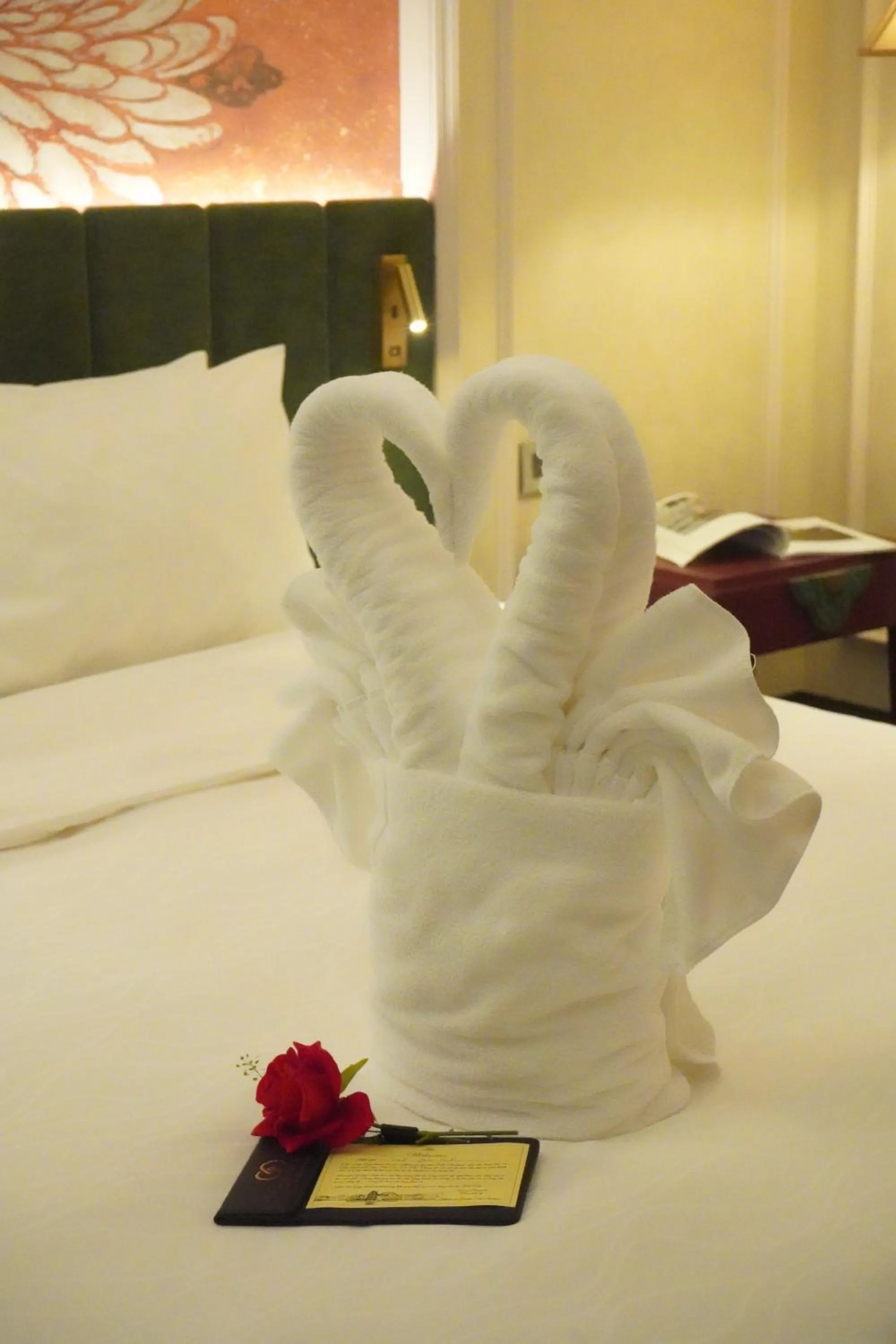 Bedroom, Bed in Golden Silk Boutique Hotel