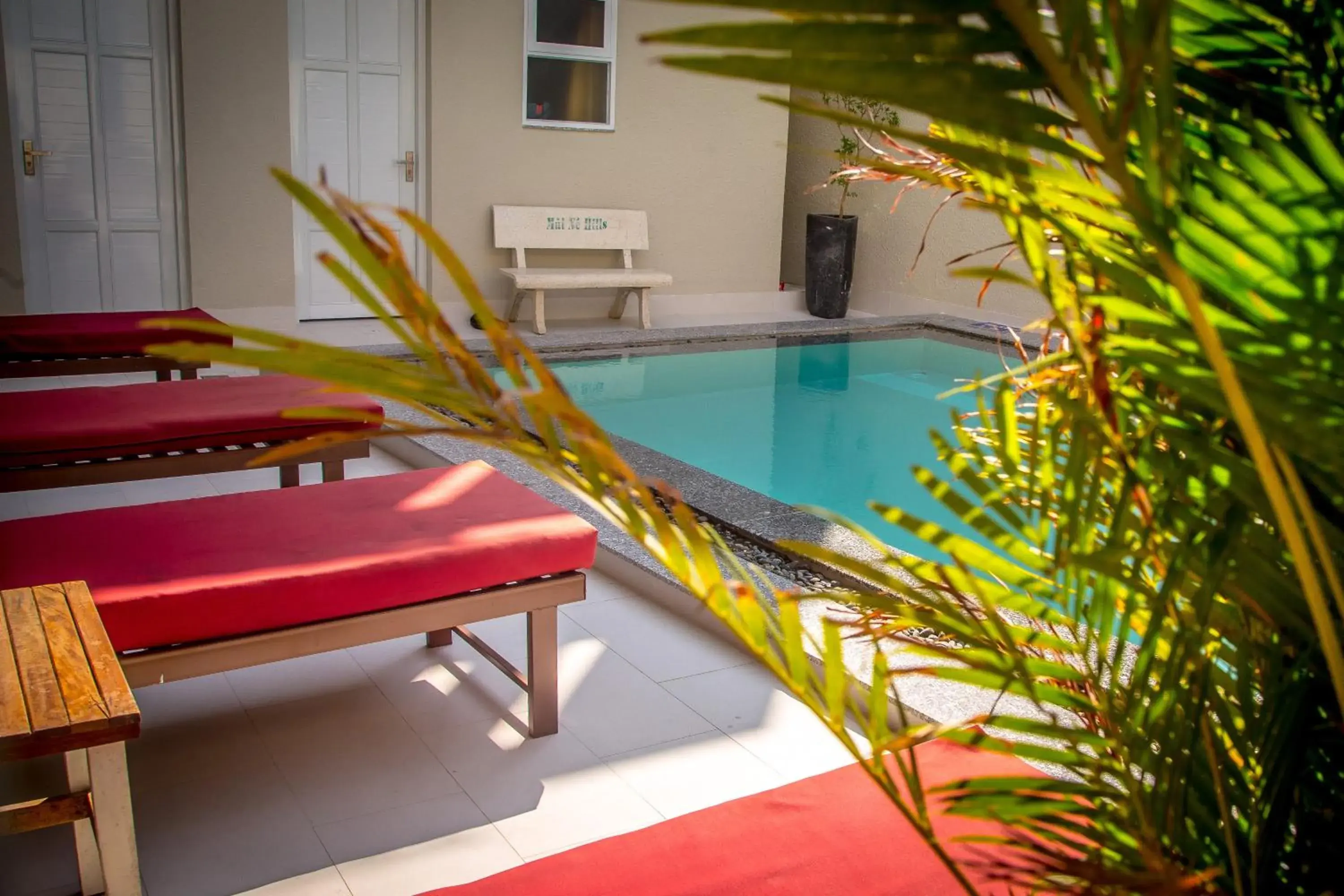 Swimming pool in Mui Ne Hills Budget Hotel Swimming pool in Mui Ne Hills Budget Hotel