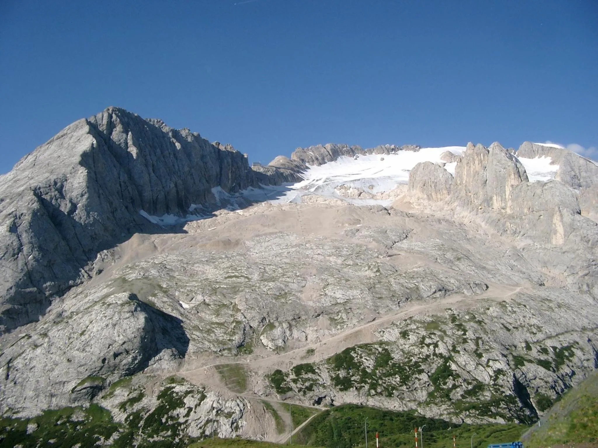 Nearby landmark in Albergo Genzianella