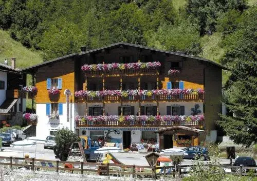 Albergo Genzianella Albergo Genzianella