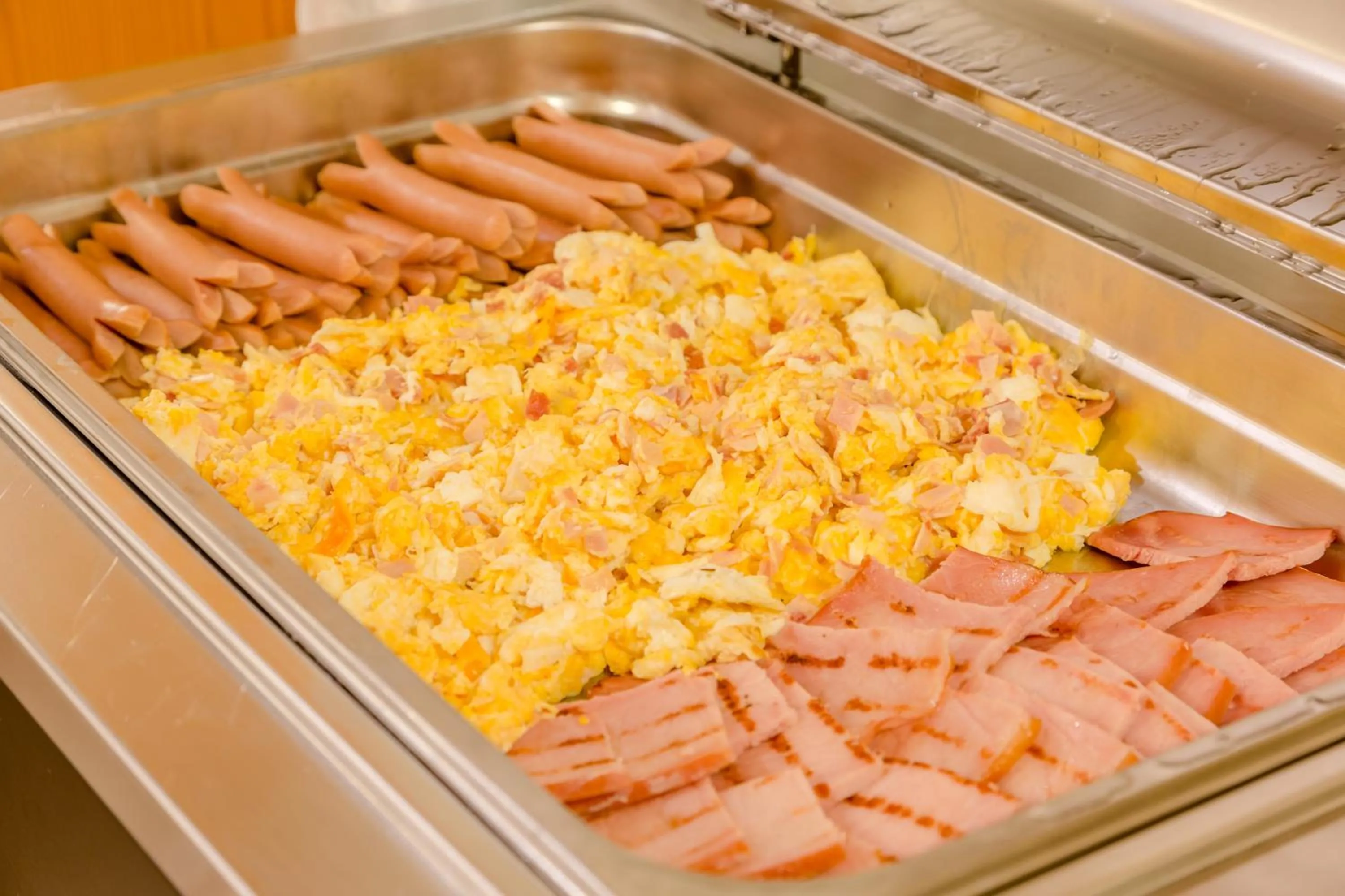 Continental breakfast in Albergo Genzianella