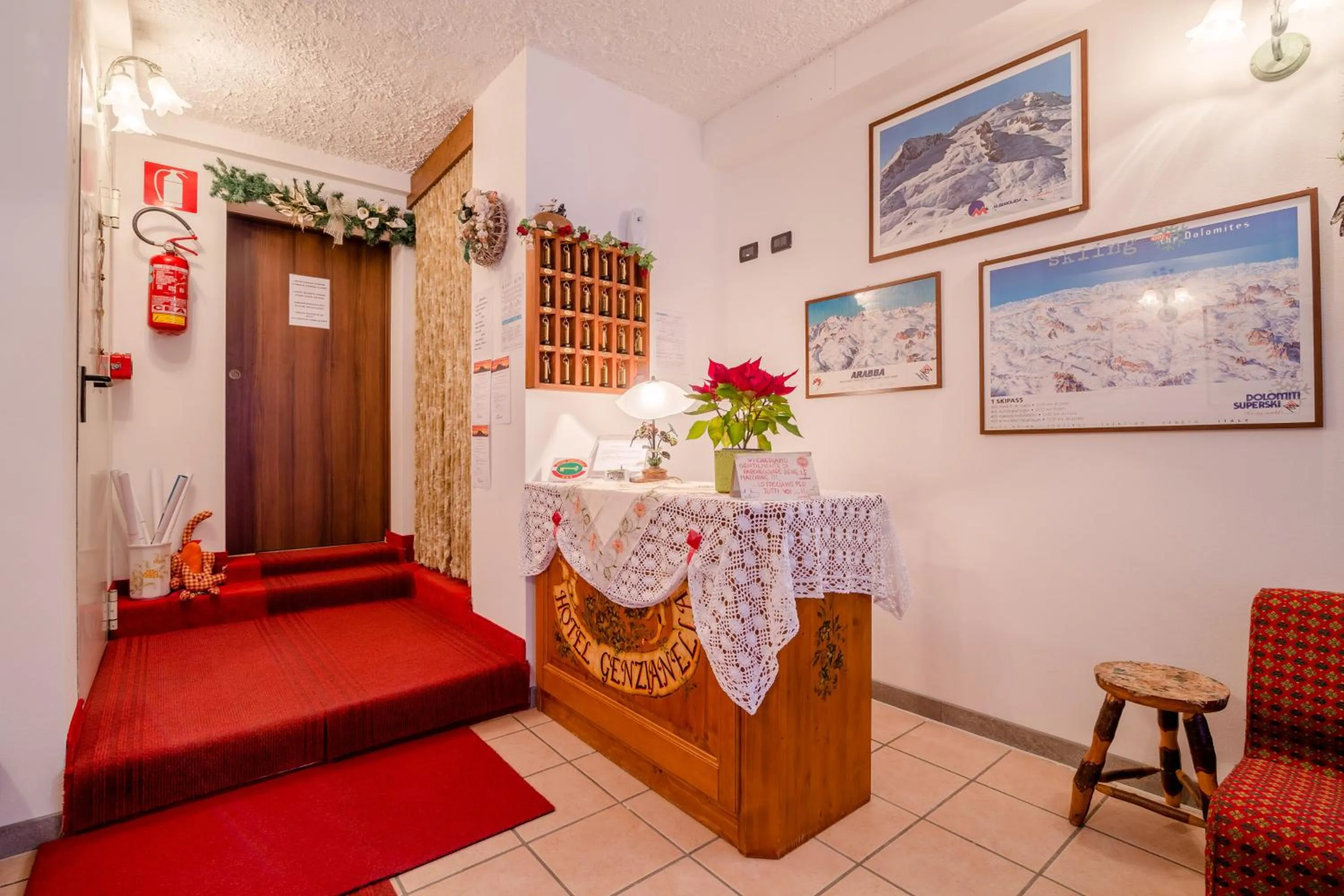 Lobby or reception in Albergo Genzianella