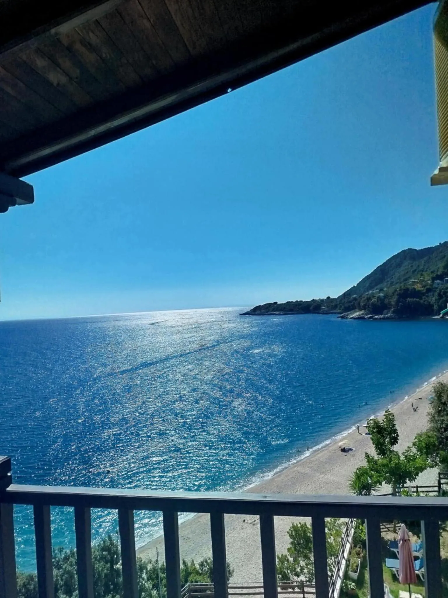Karaoulanis Beach