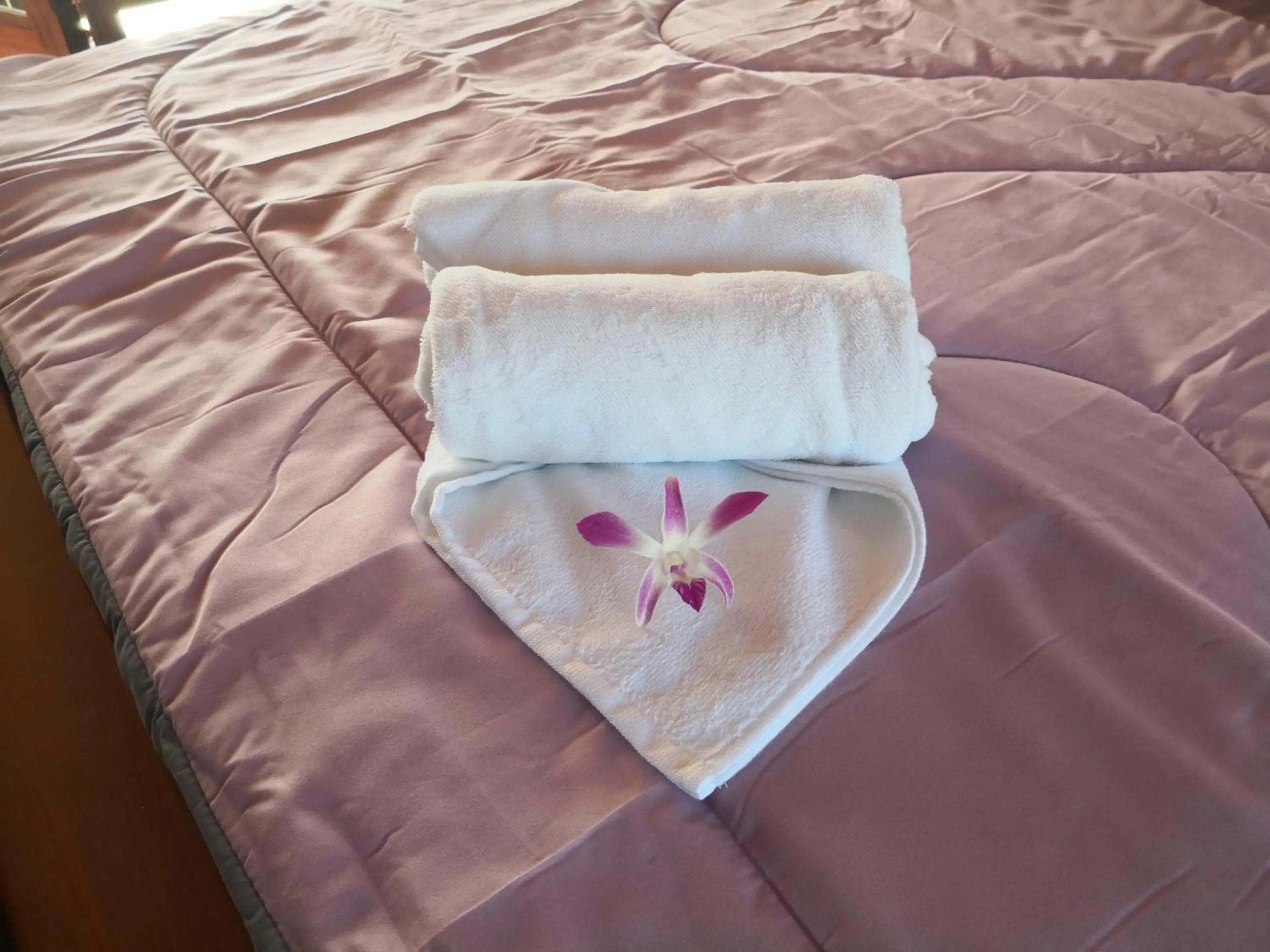 Bed in Pumaka Resort