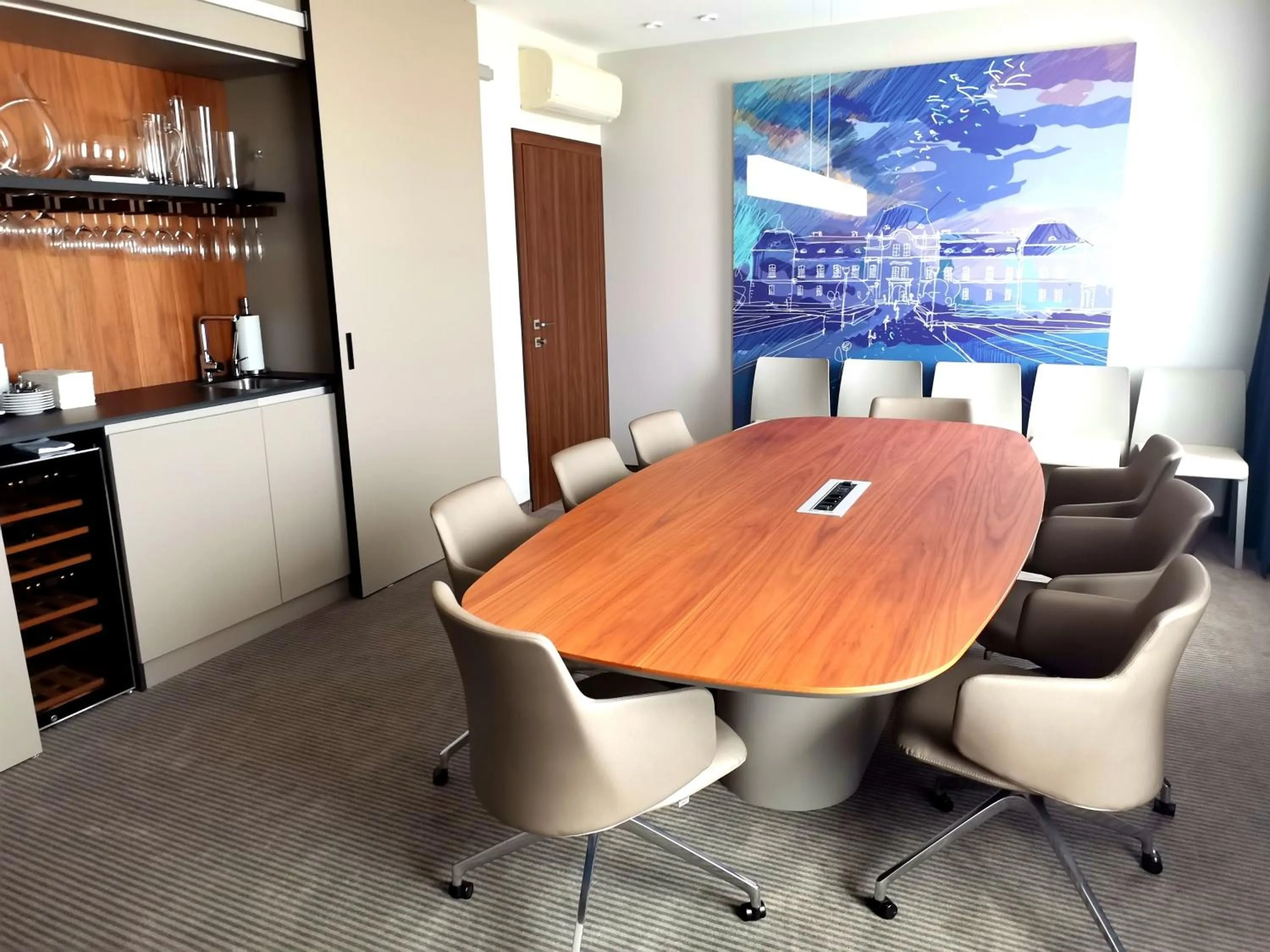 Business facilities in Hotel Karpatia