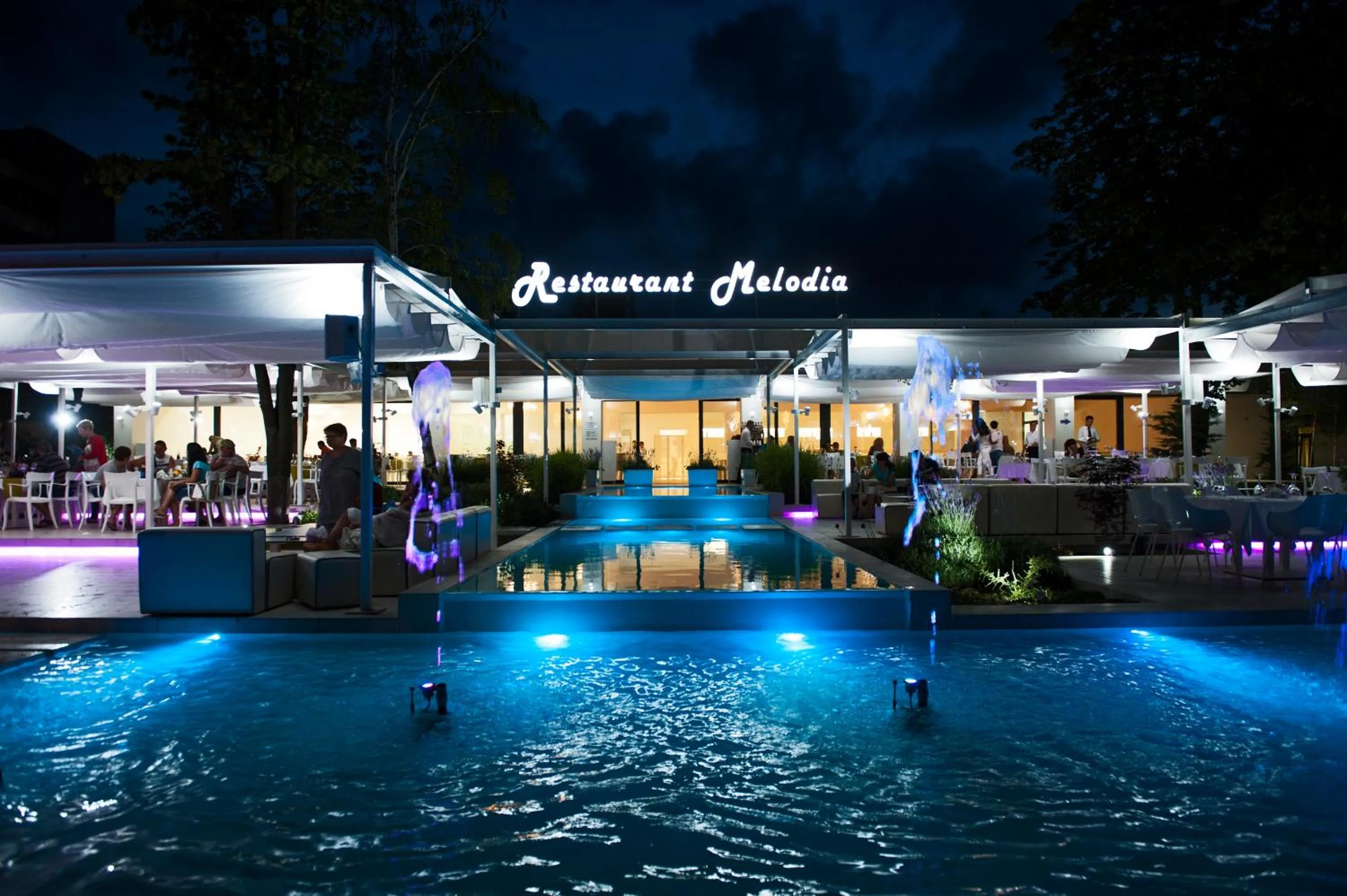 Facade/entrance in Hotel Melodia
