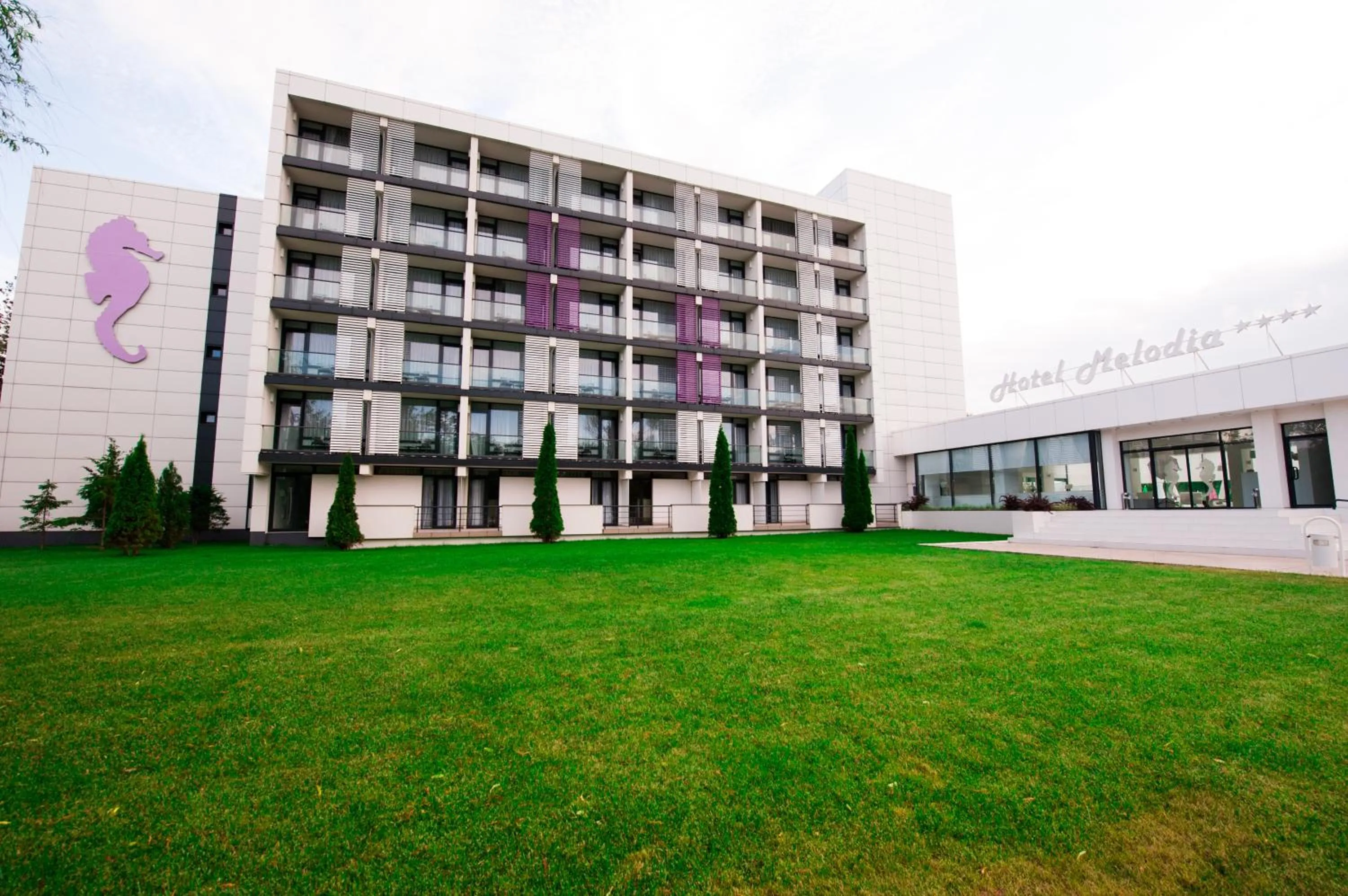 Facade/entrance in Hotel Melodia