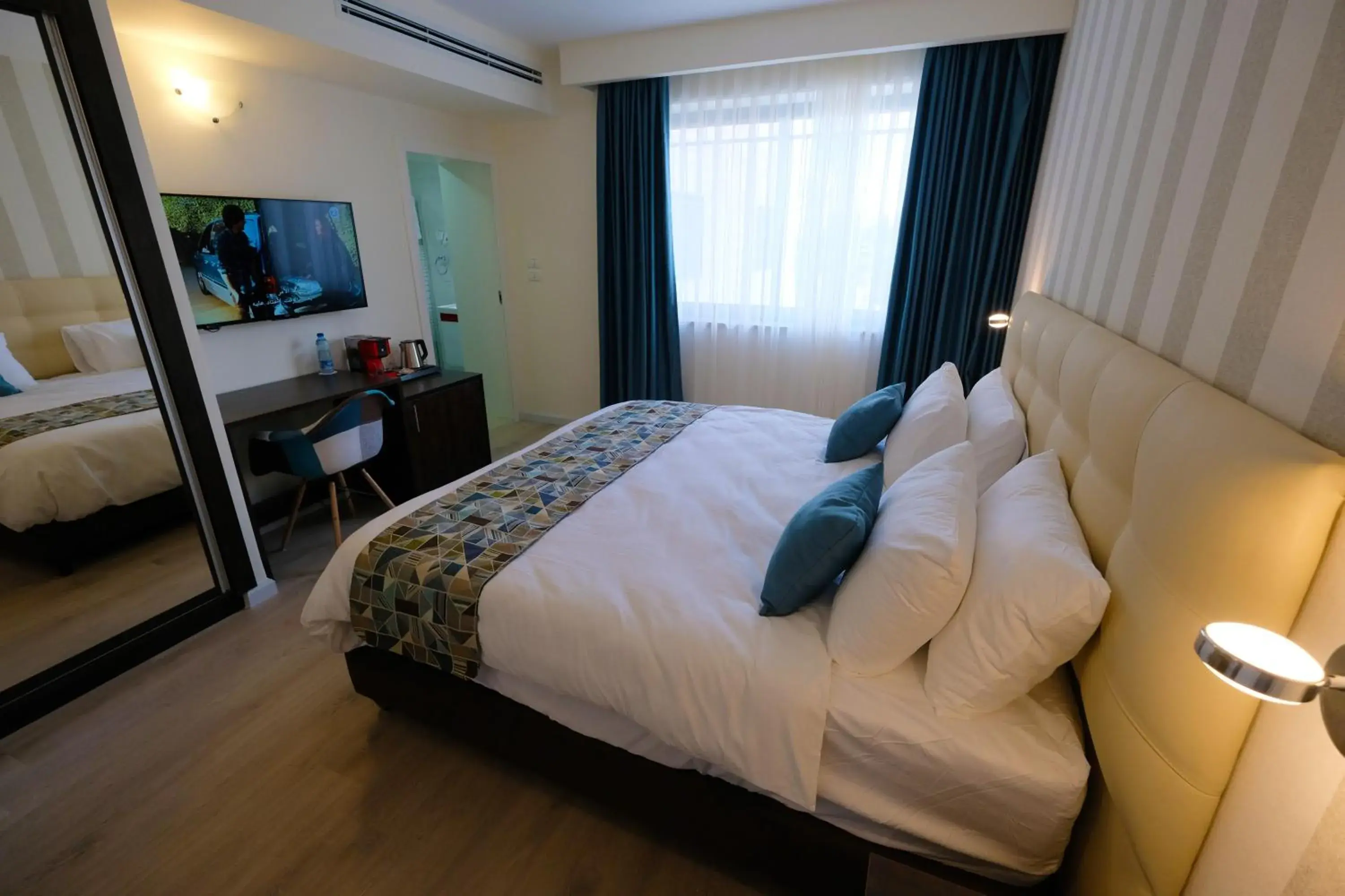 Standard Double Room in Tantur Hills Hotel - Jerusalem Standard Double Room in Tantur Hills Hotel - Jerusalem