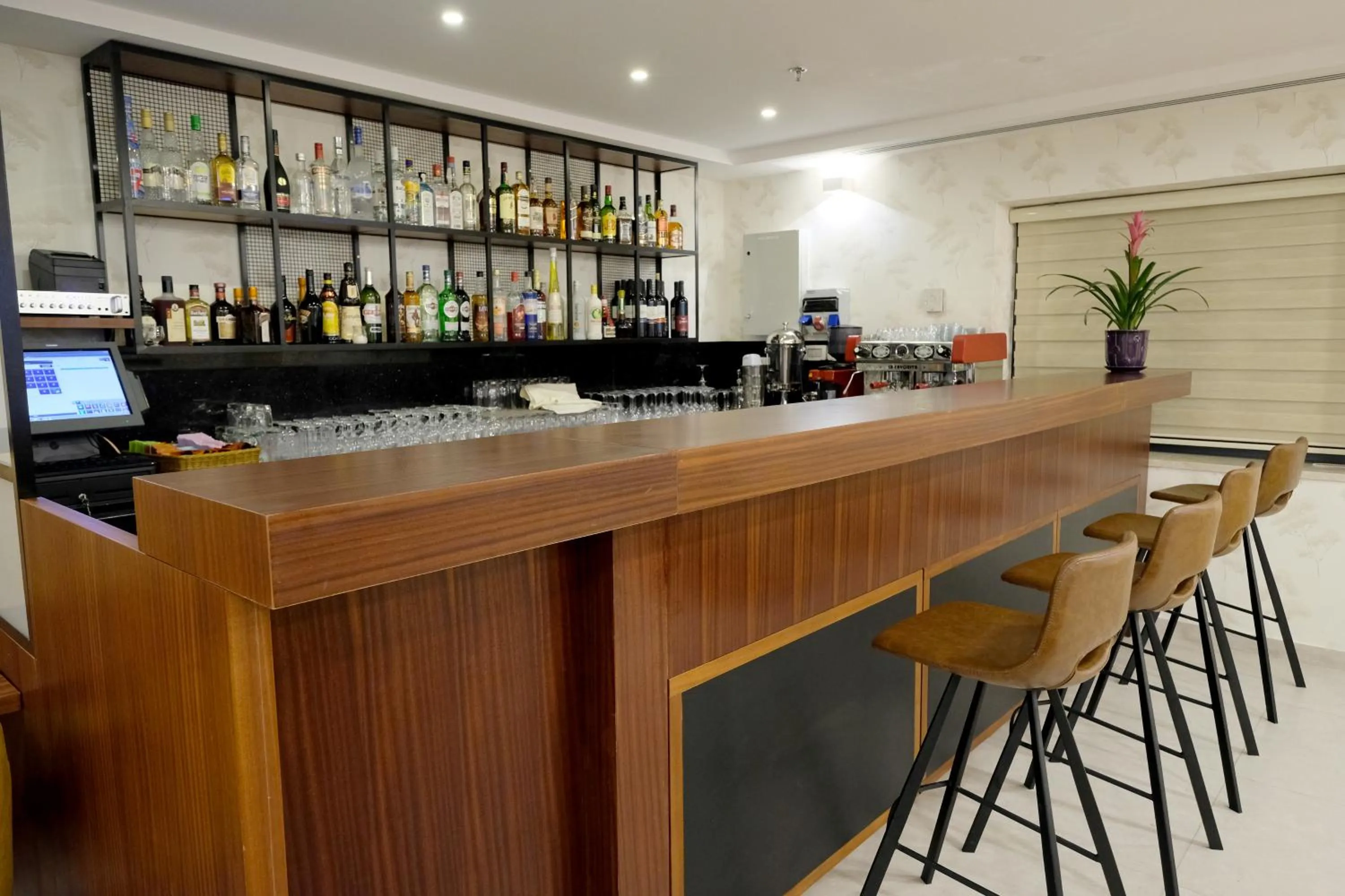 Restaurant/places to eat in Tantur Hills Hotel - Jerusalem