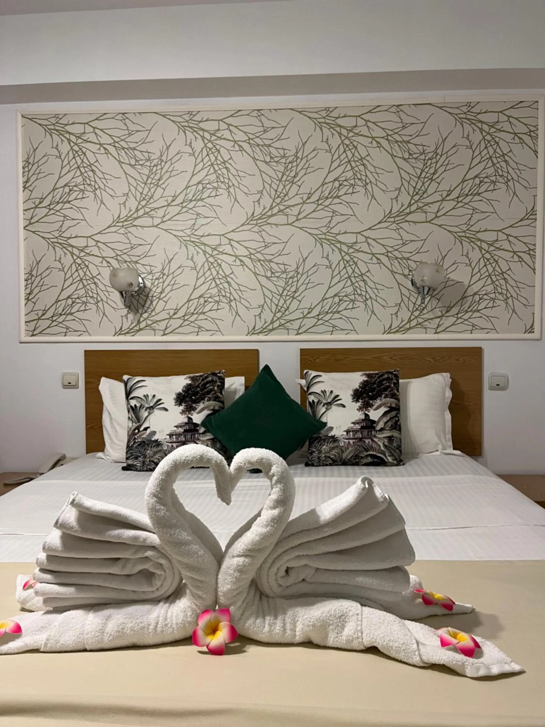 Bed in Hotel Michelangelo