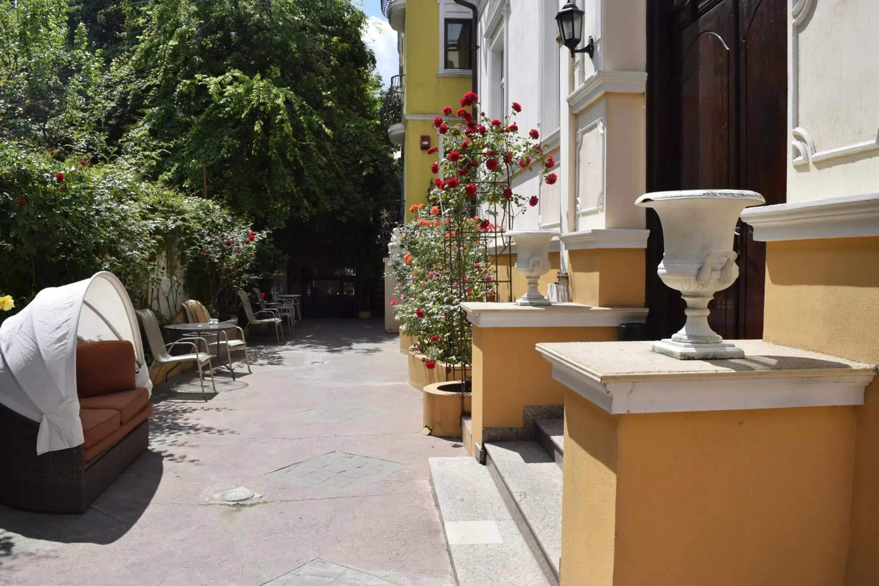 Garden view in Hotel Michelangelo Garden view in Hotel Michelangelo