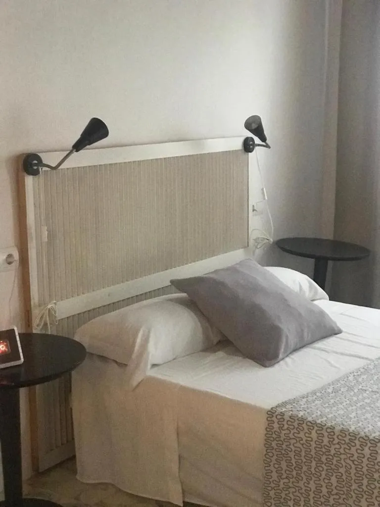 Bedroom, Bed in Casa de Huespedes la Peña