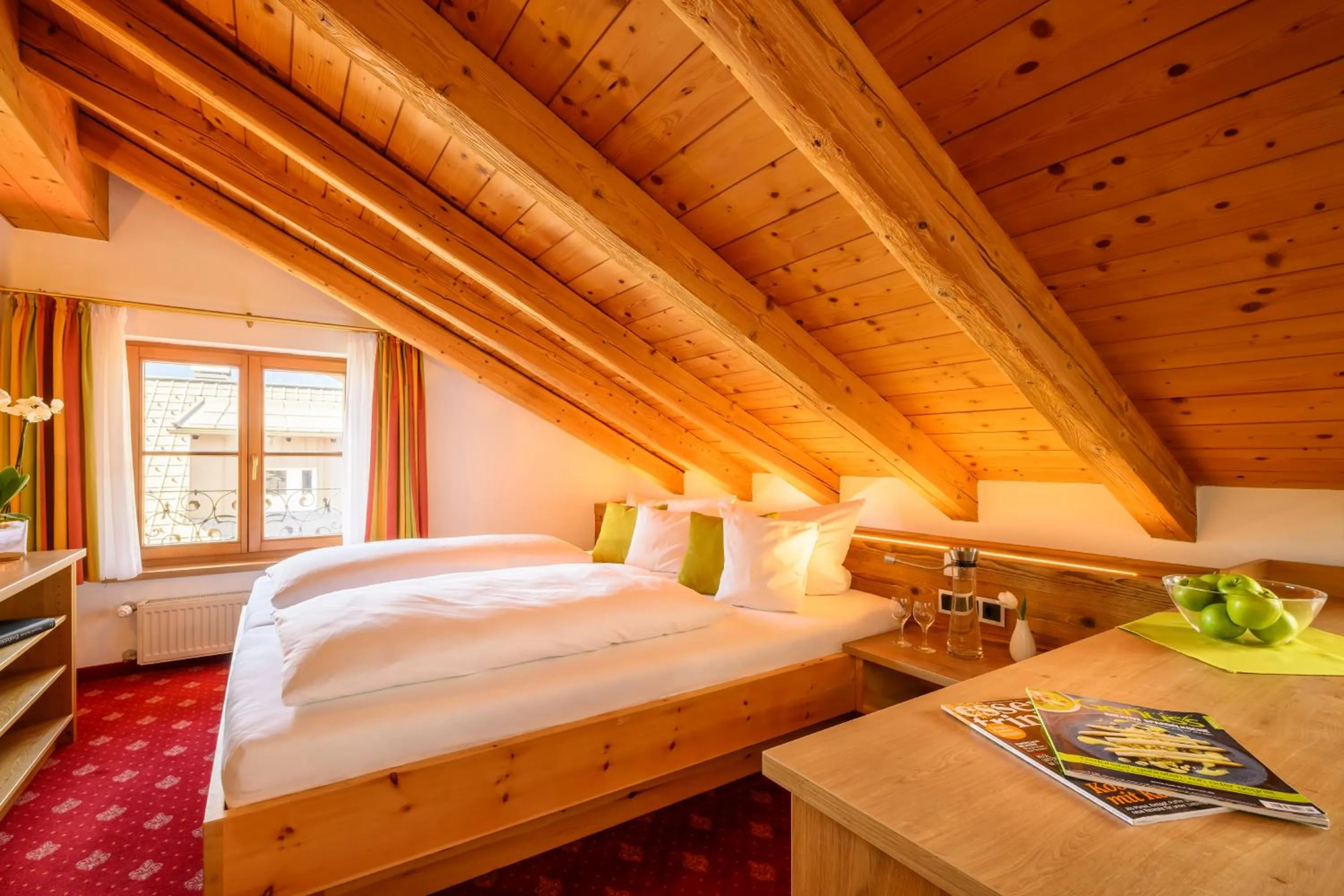 Living room, Bed in Aparthotel Weinklause Superior