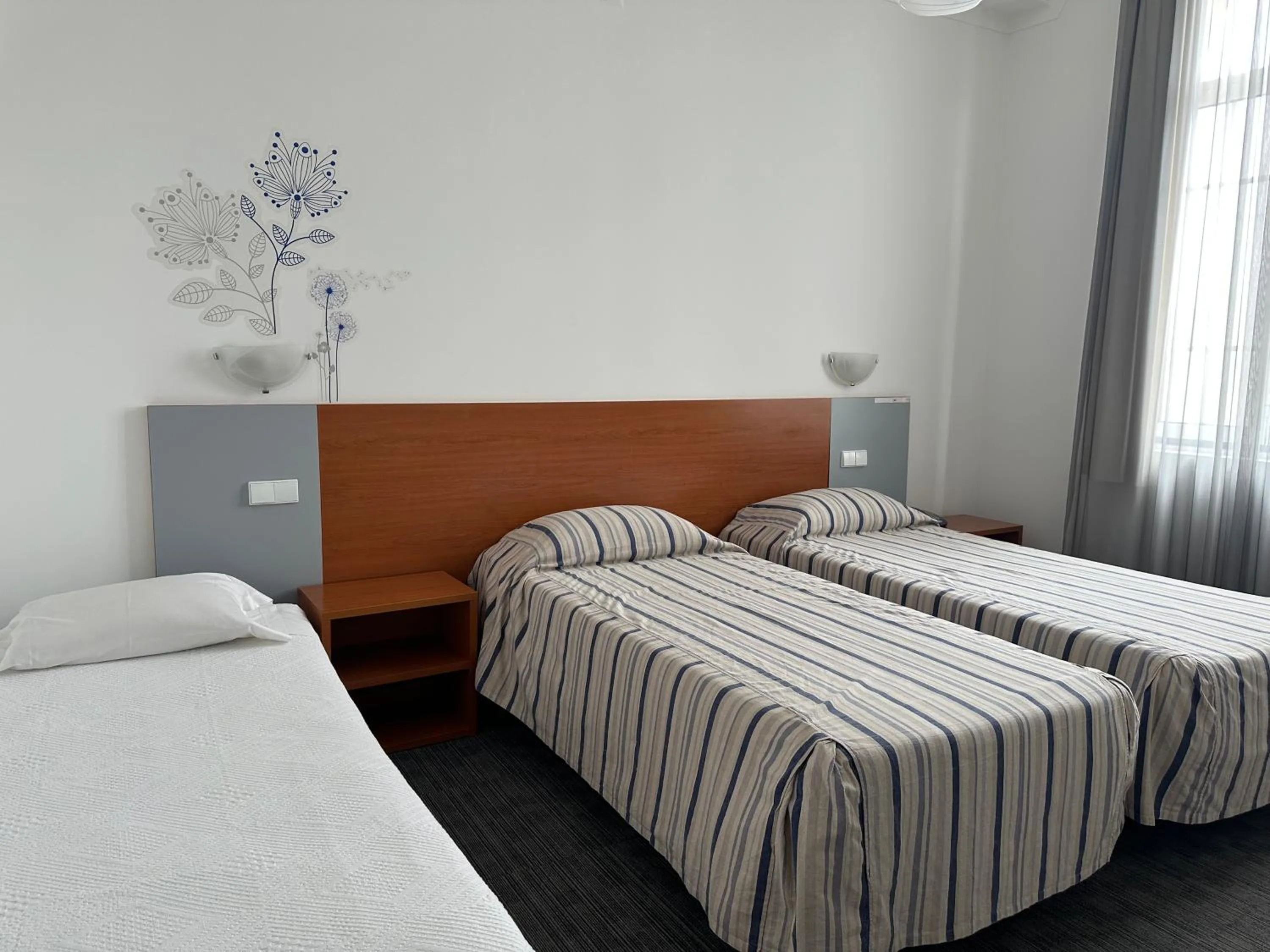 Photo of the whole room, Bed in Spirit Hotel Fonte Real - Antigo Hotel Flora