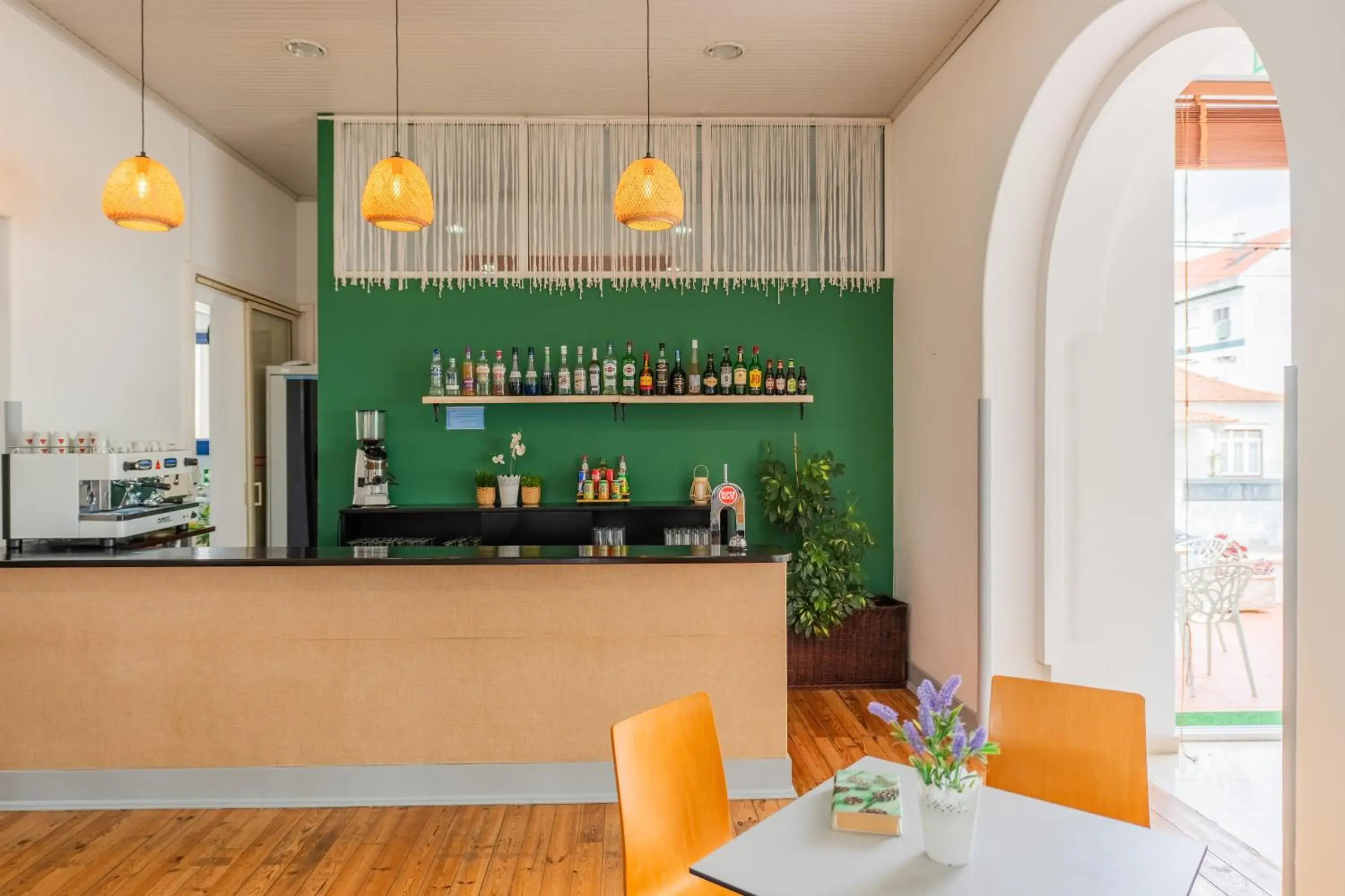 Lounge or bar in Spirit Hotel Fonte Real - Antigo Hotel Flora Lounge or bar in Spirit Hotel Fonte Real - Antigo Hotel Flora