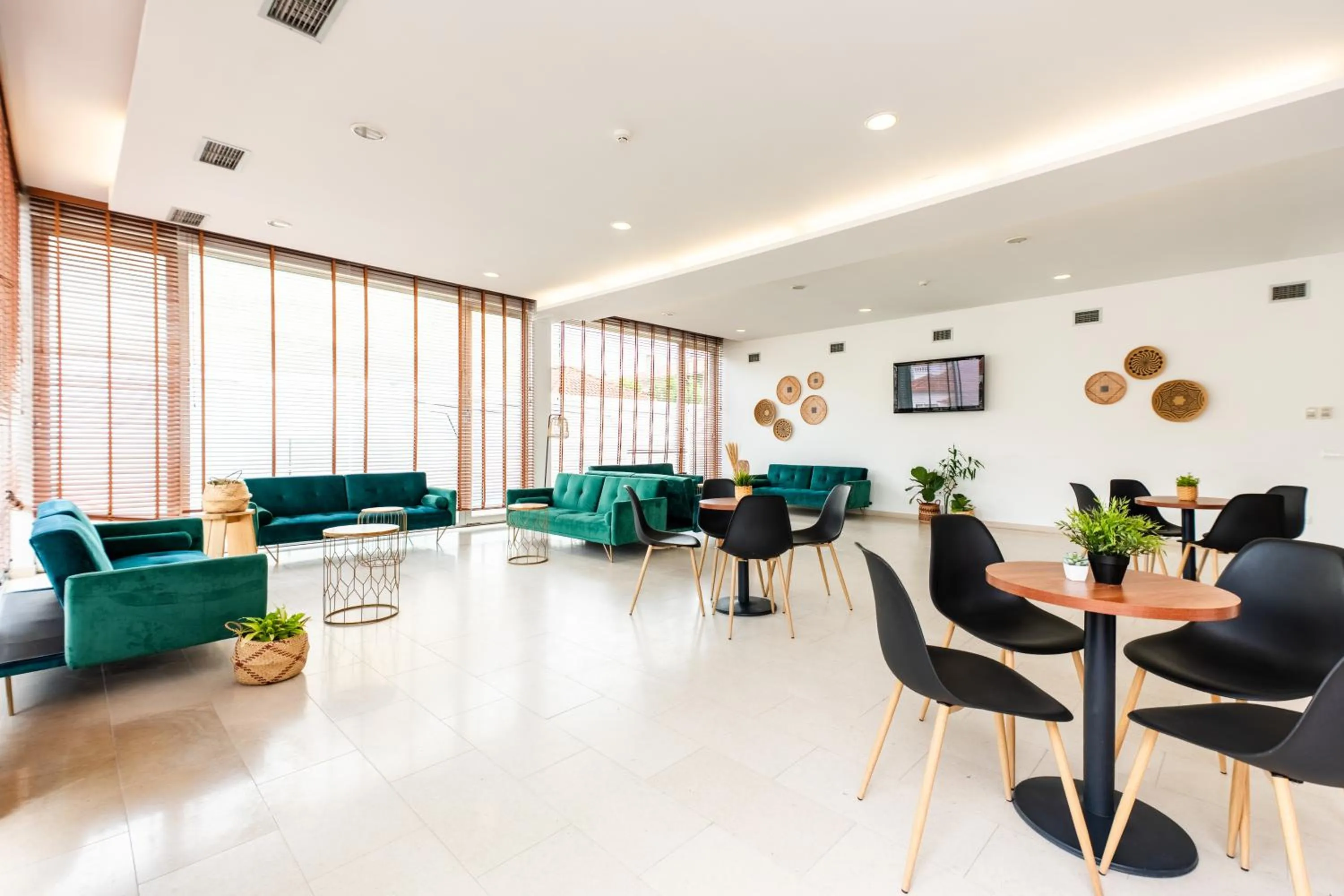 Lounge or bar in Spirit Hotel Fonte Real - Antigo Hotel Flora