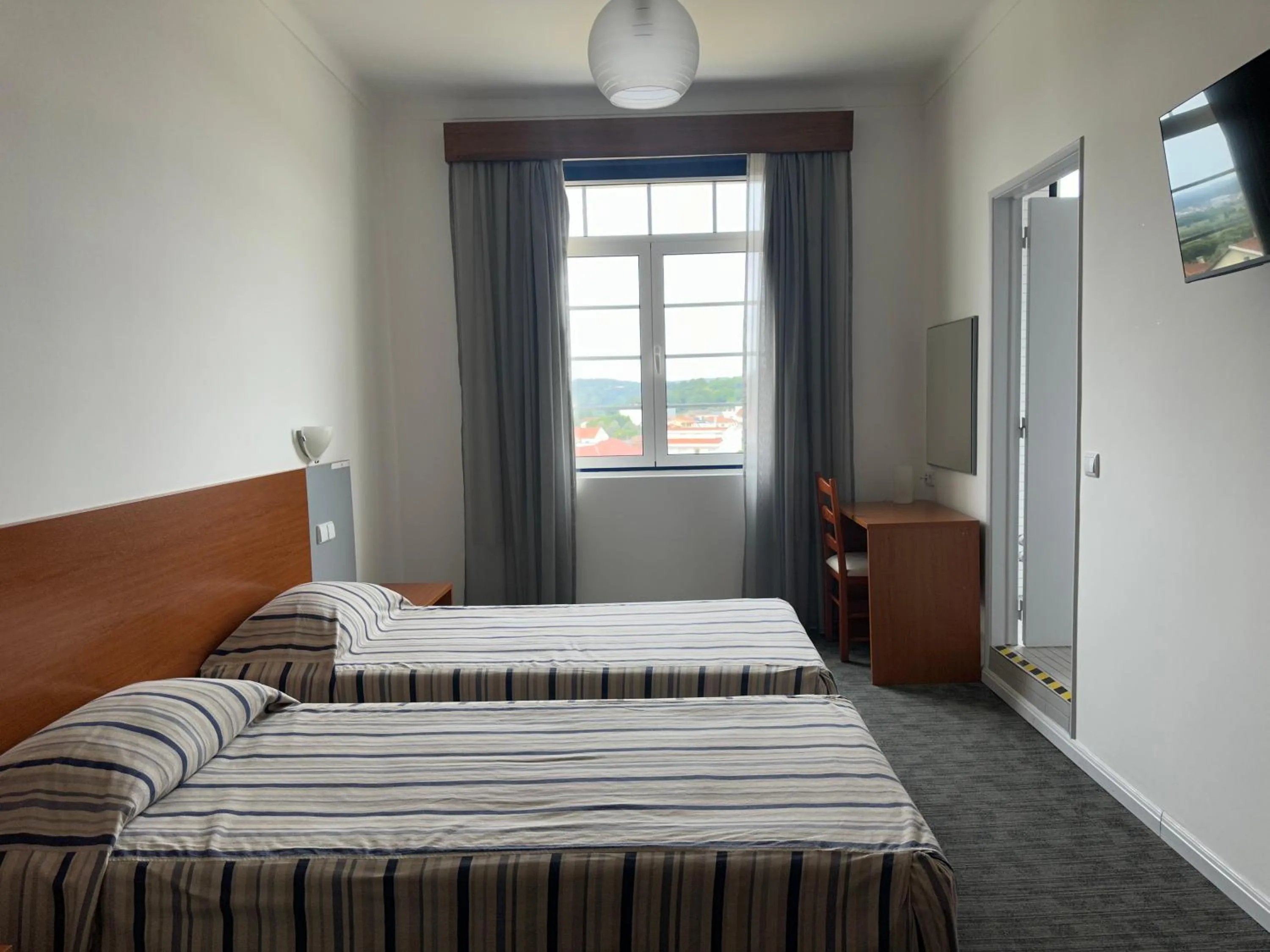 Photo of the whole room, Bed in Spirit Hotel Fonte Real - Antigo Hotel Flora