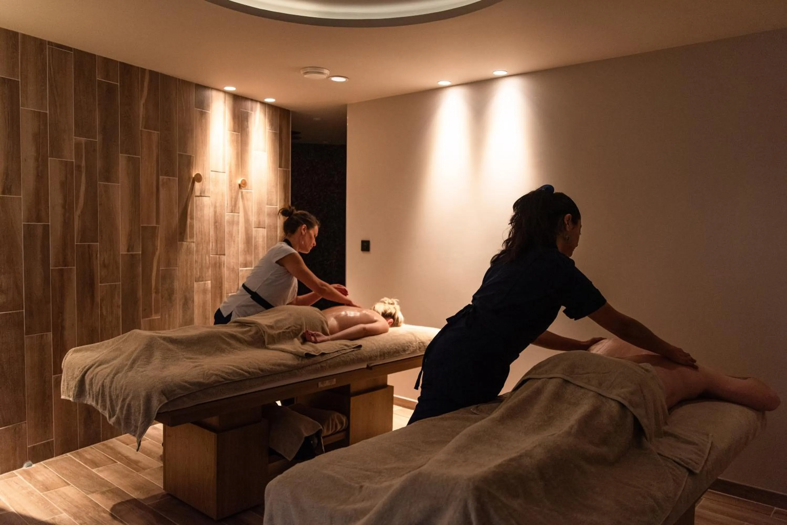 Spa and wellness centre/facilities in La Maison OBONO Hôtel & Spa