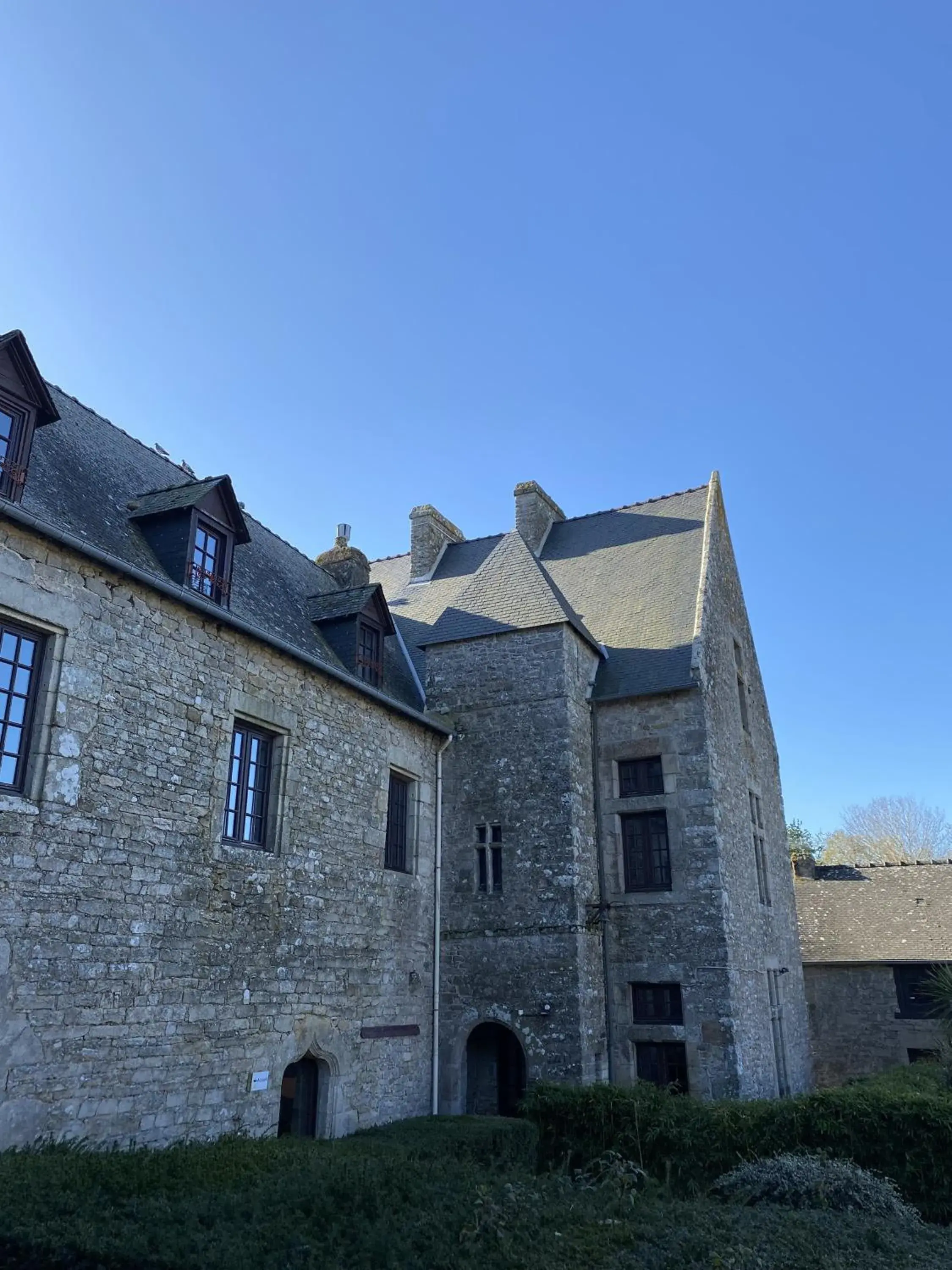 Property building in La Maison OBONO Hôtel & Spa Property building in La Maison OBONO Hôtel & Spa