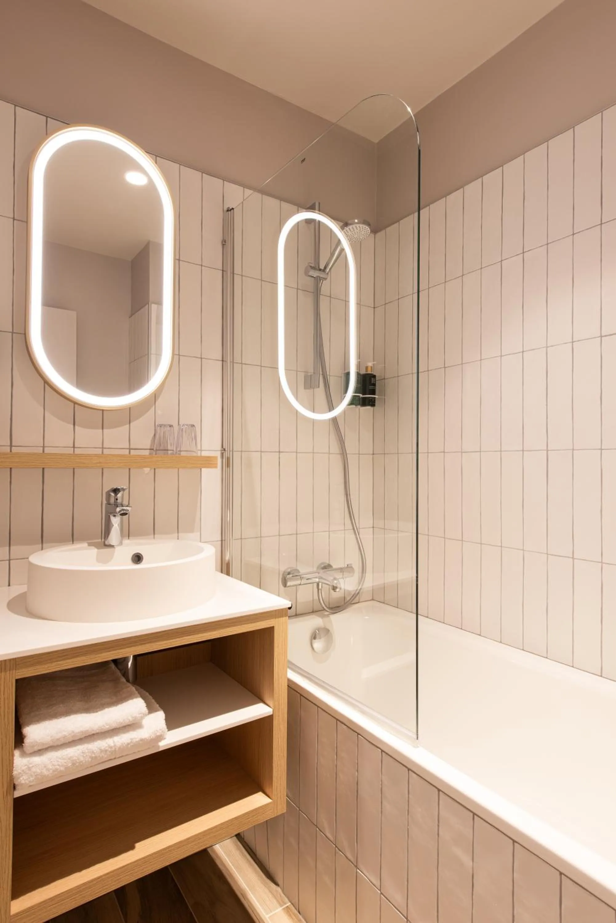 Bathroom in La Maison OBONO Hôtel & Spa