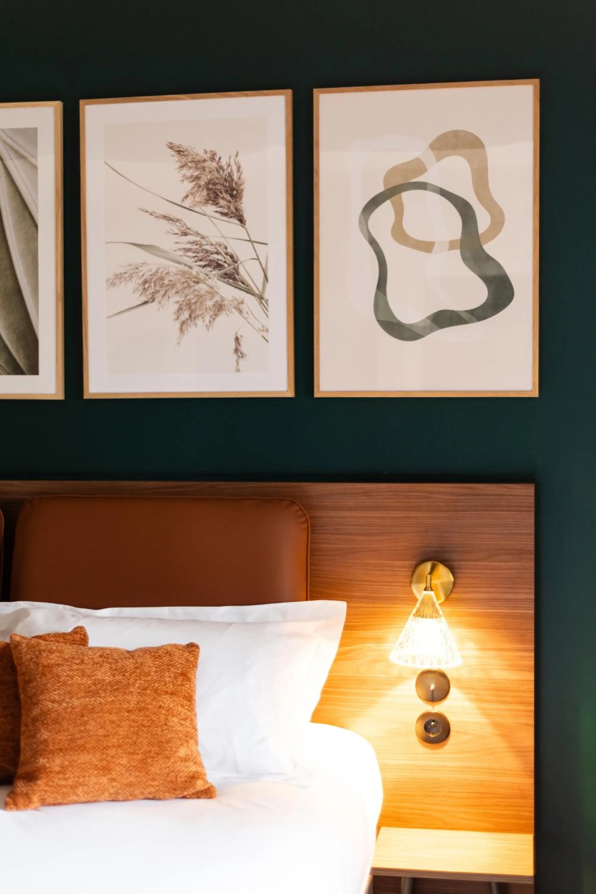 Decorative detail, Bed in La Maison OBONO Hôtel & Spa