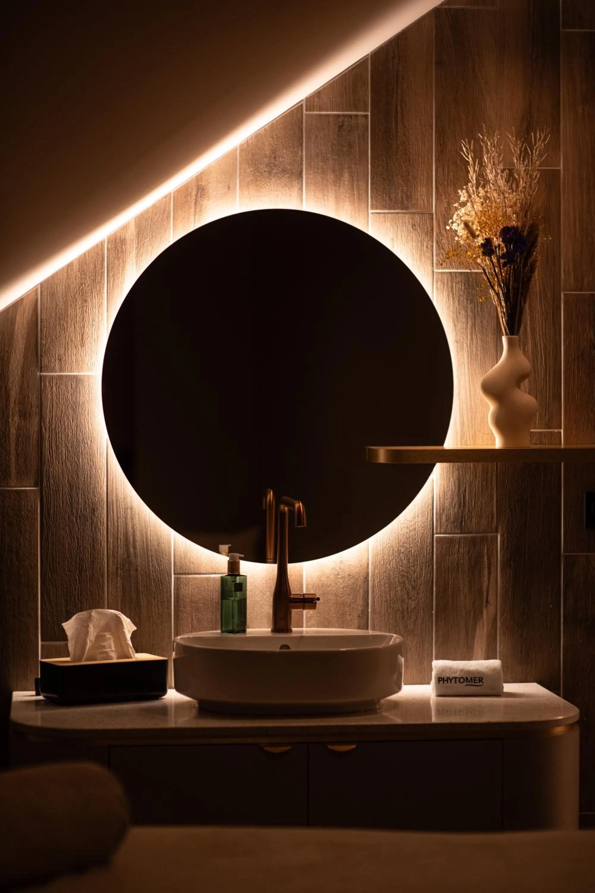 Spa and wellness centre/facilities in La Maison OBONO Hôtel & Spa