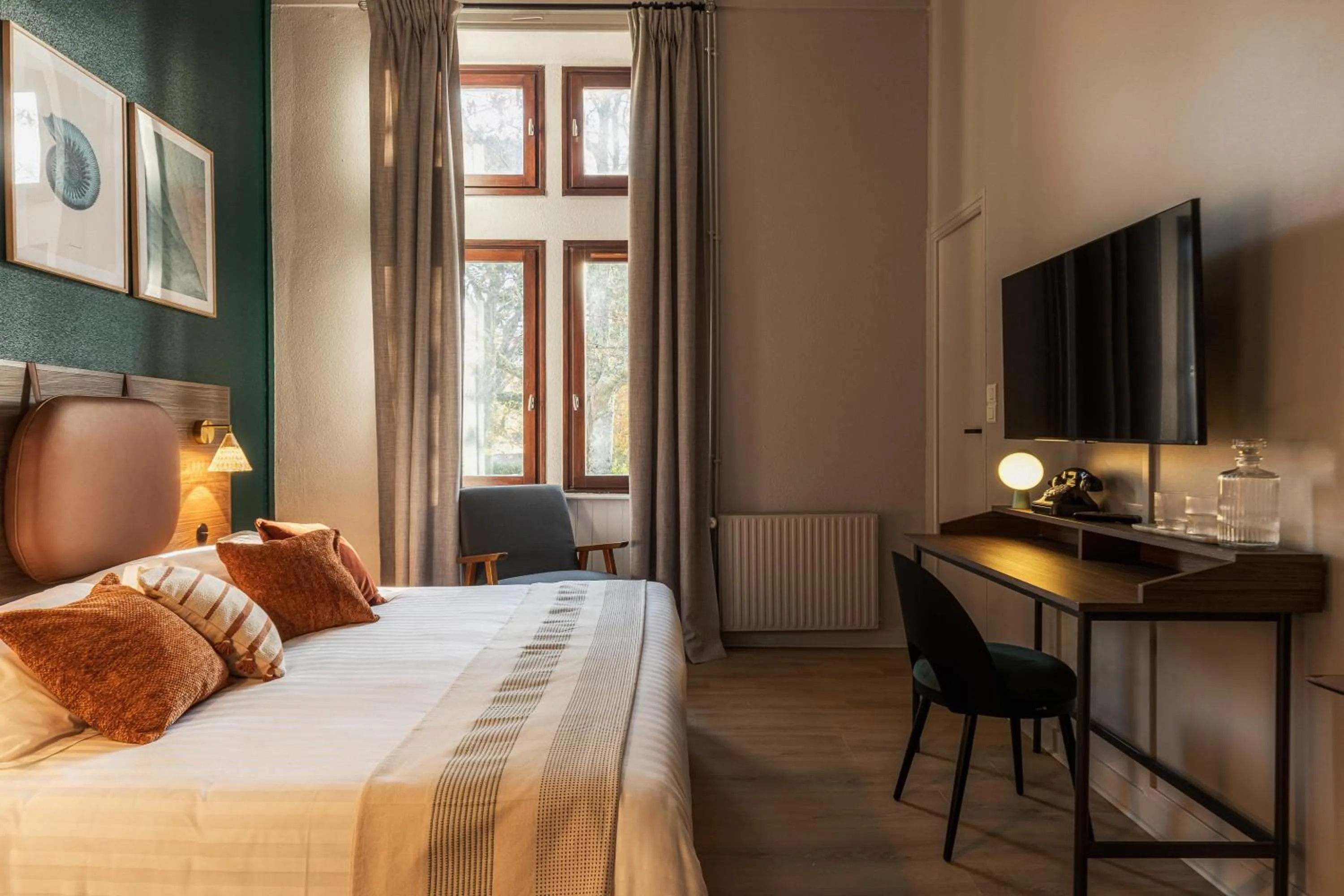 Bedroom, Bed in La Maison OBONO Hôtel & Spa