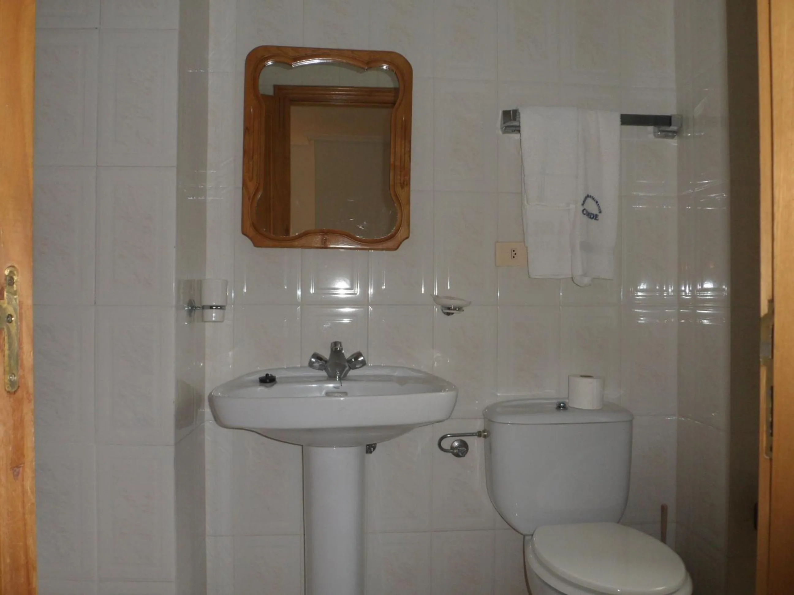 Bathroom in Hotel Conde