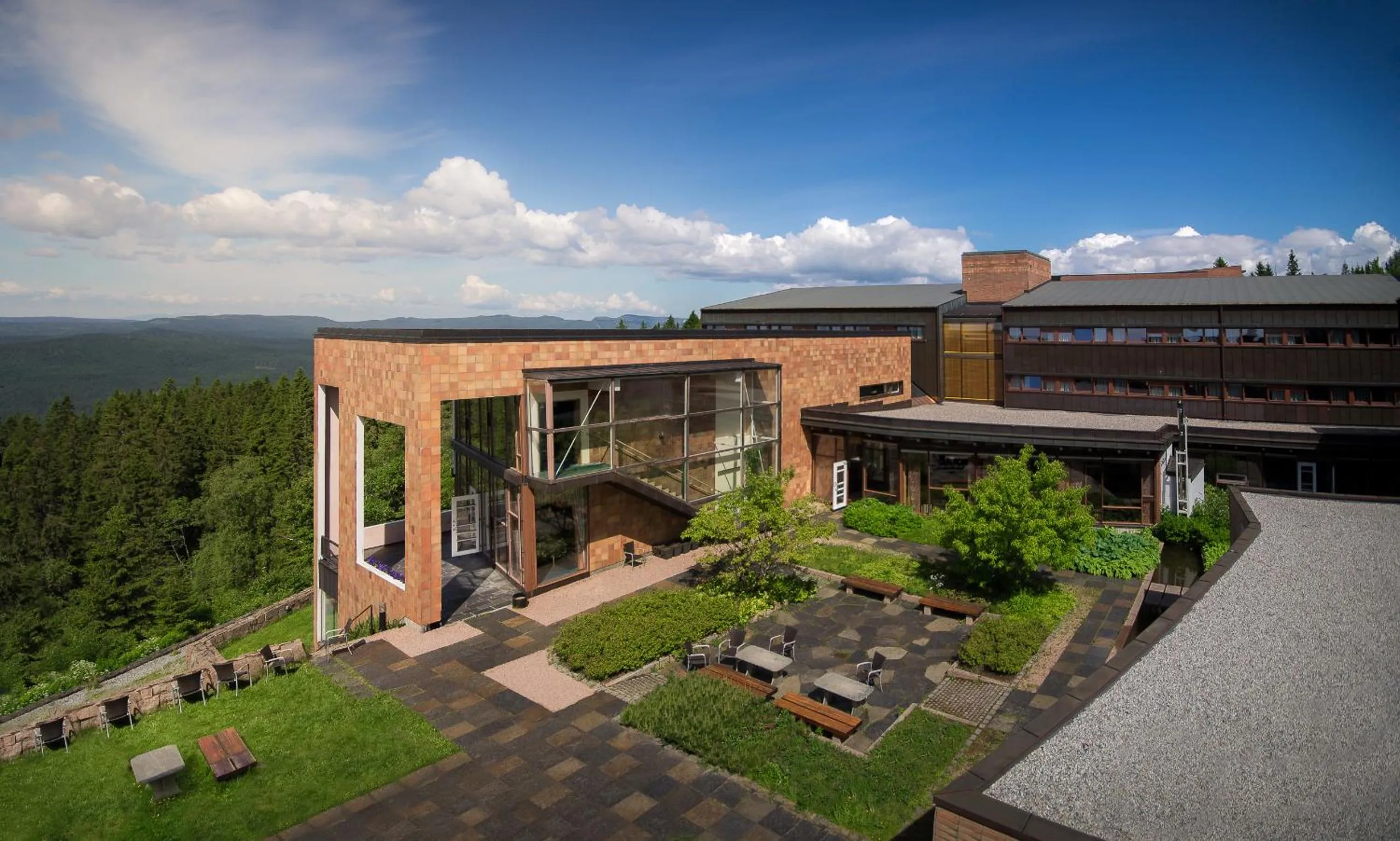 Area and facilities in Soria Moria Hotell