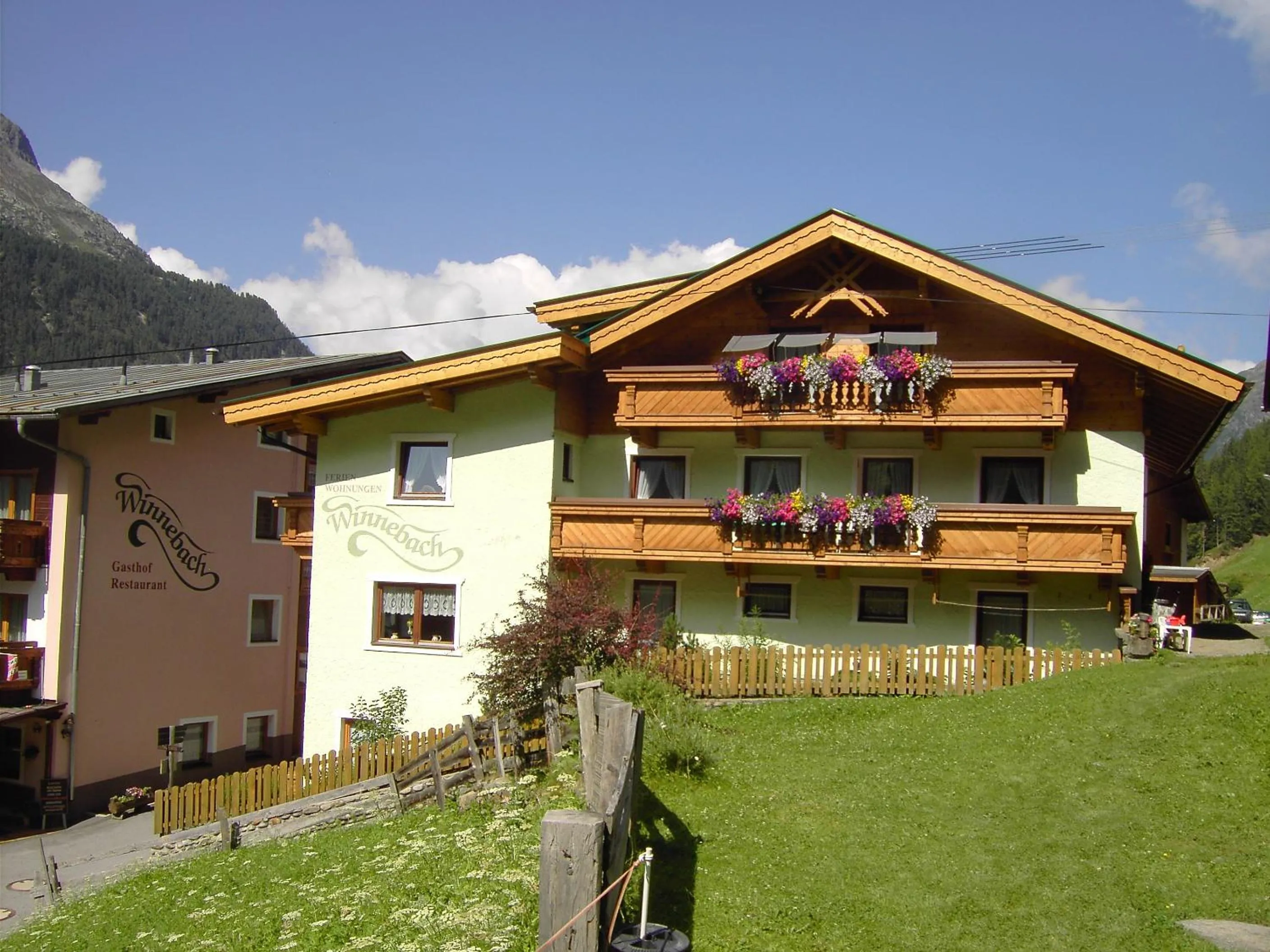 Facade/entrance in Pension Winnebach
