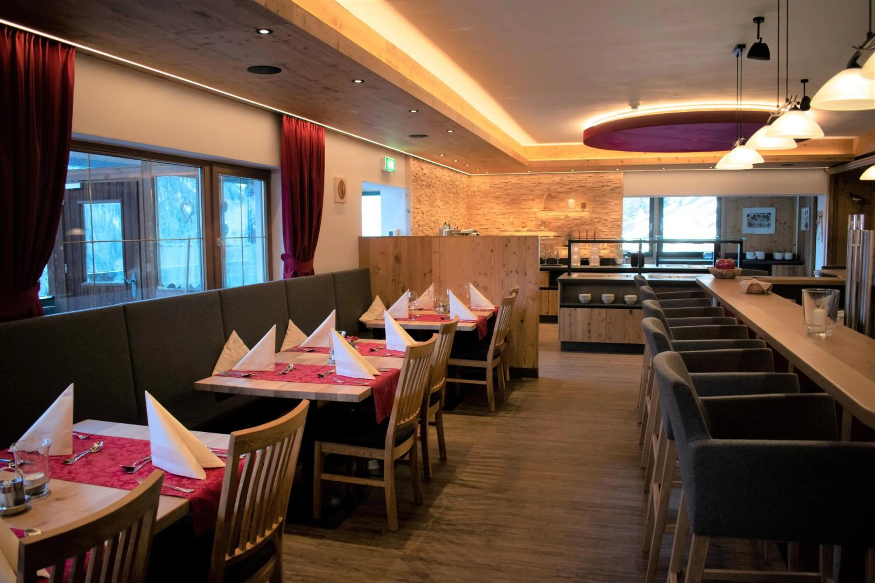 Restaurant/places to eat in Pension Winnebach