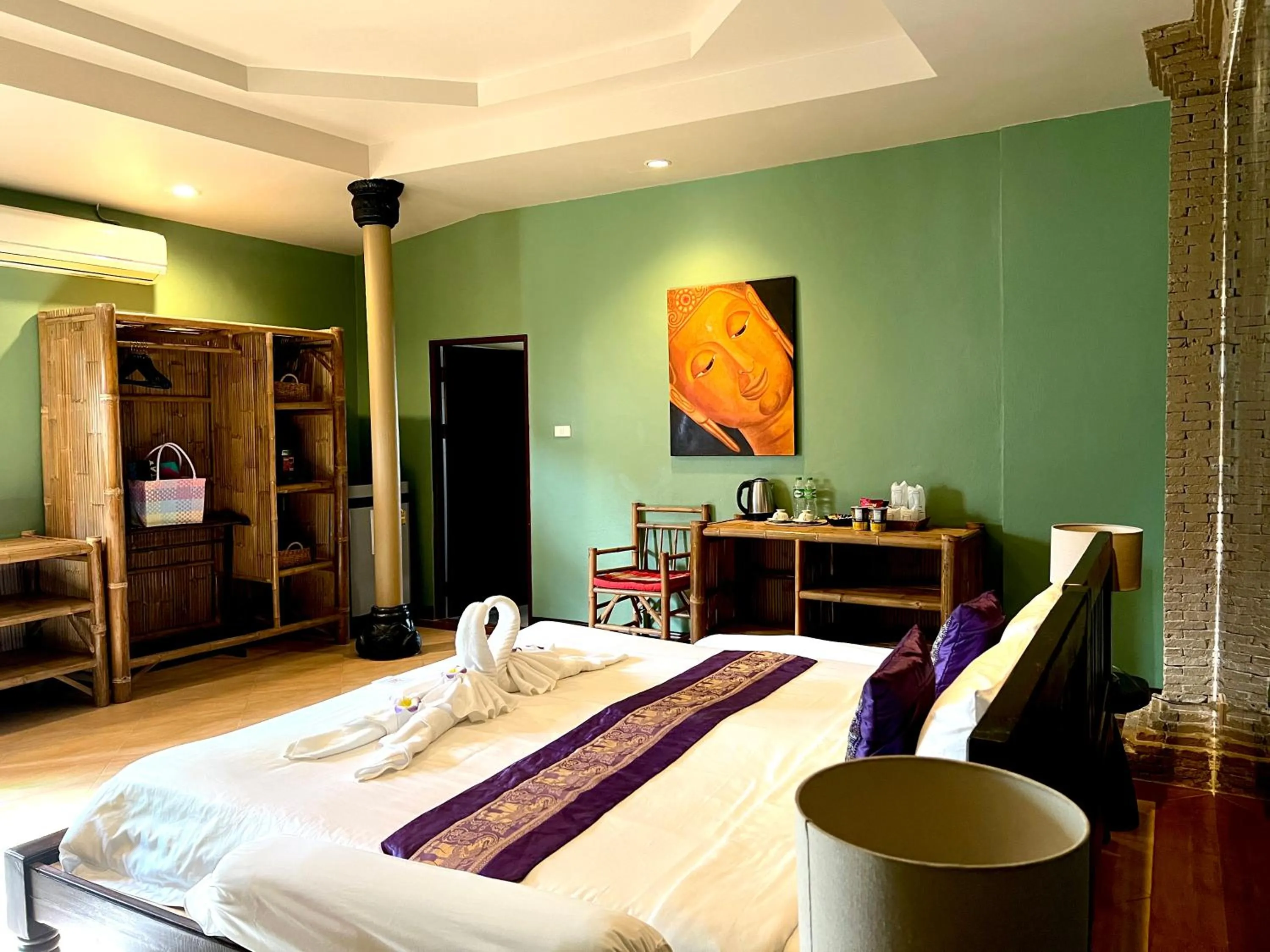 Bedroom, Bed in Baan Ton Rak Boutique Resort