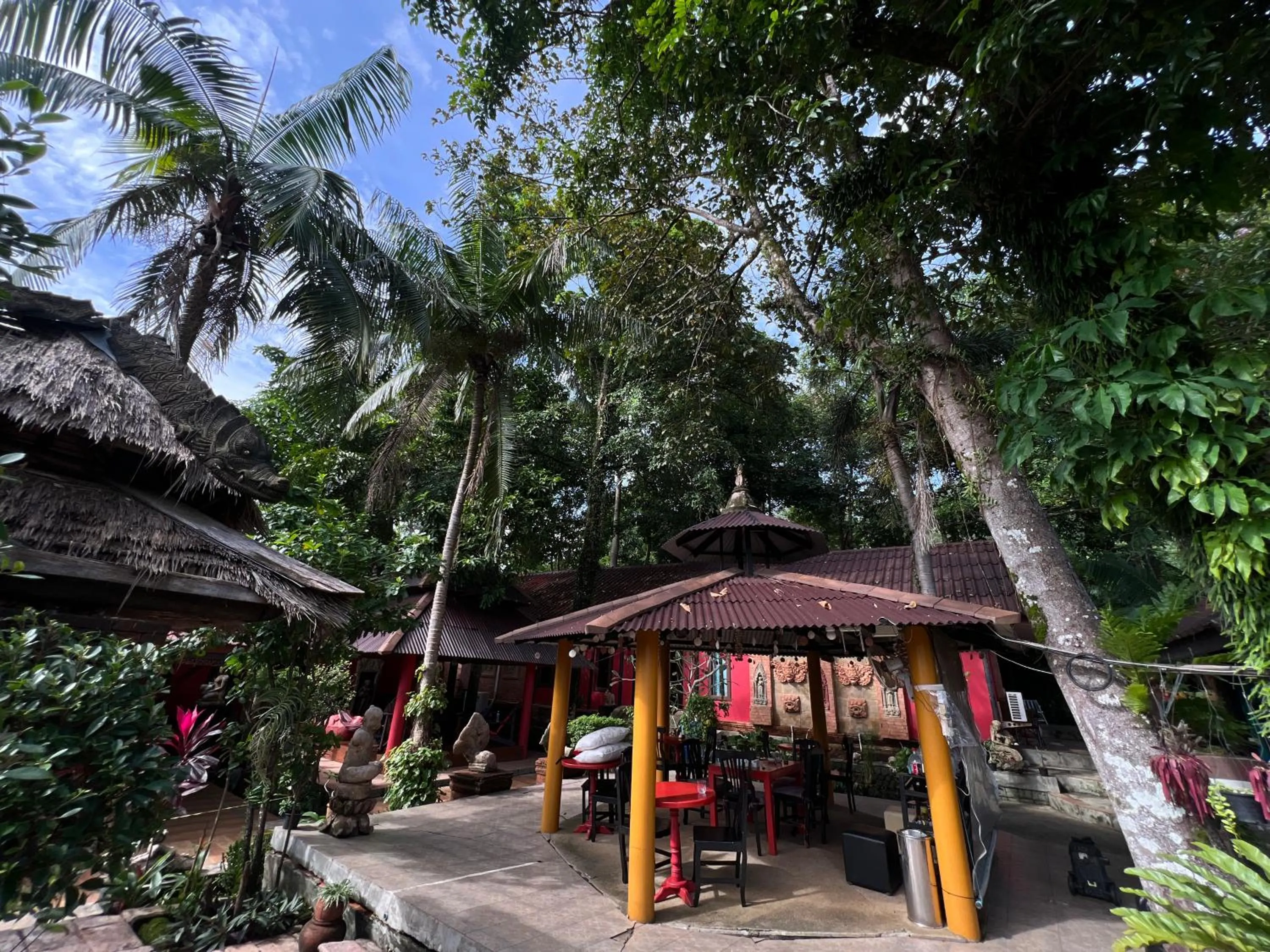 Day in Baan Ton Rak Boutique Resort