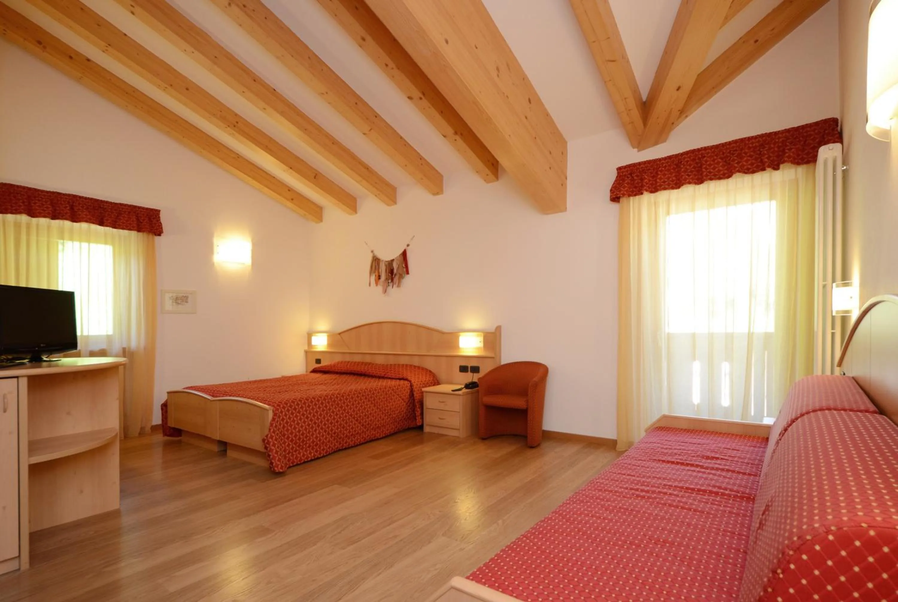 Bed in Hotel La Soldanella