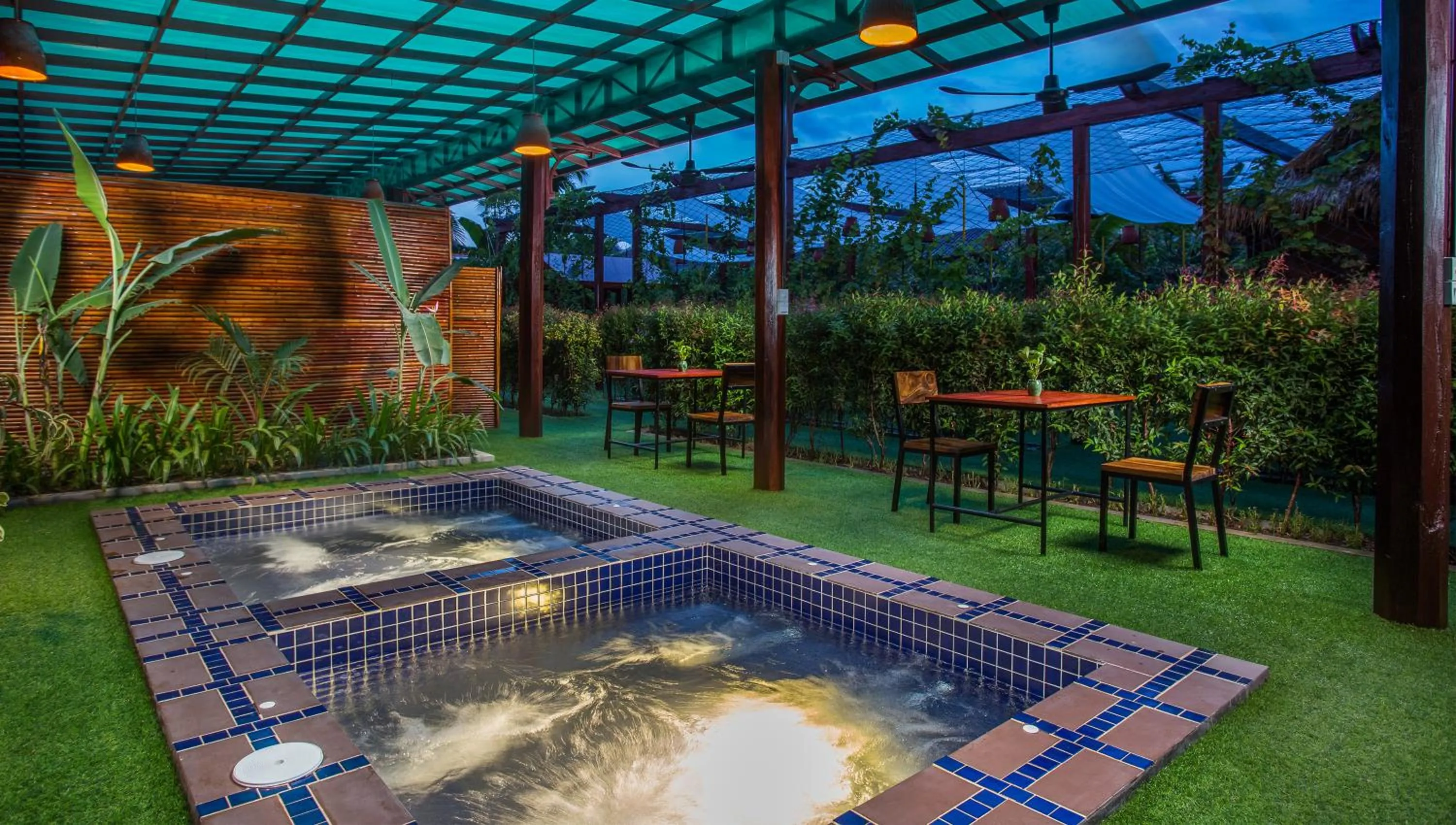 Hot Tub in BB Angkor Green Resort