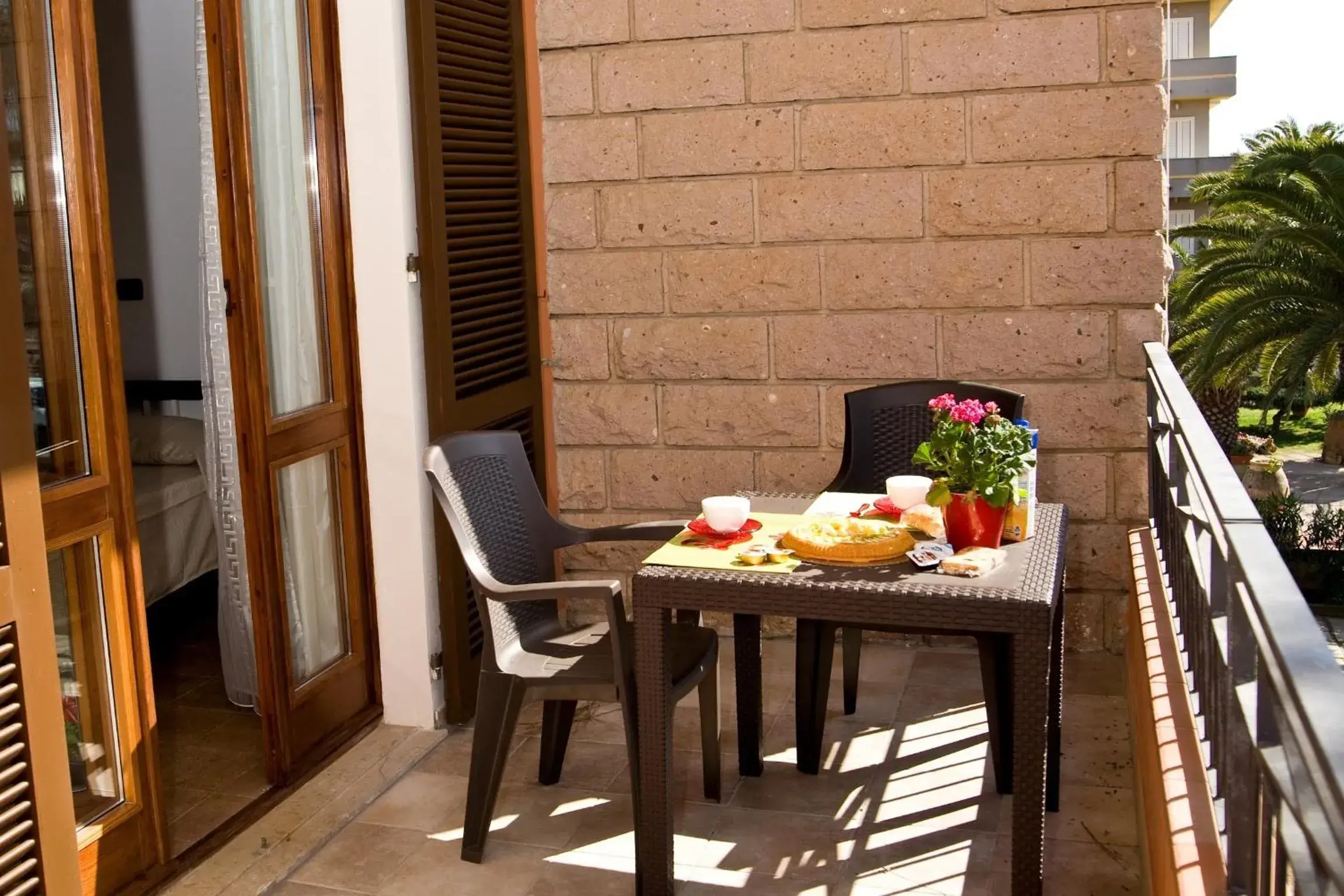 Classic Triple Room in Villa Marogna Classic Triple Room in Villa Marogna