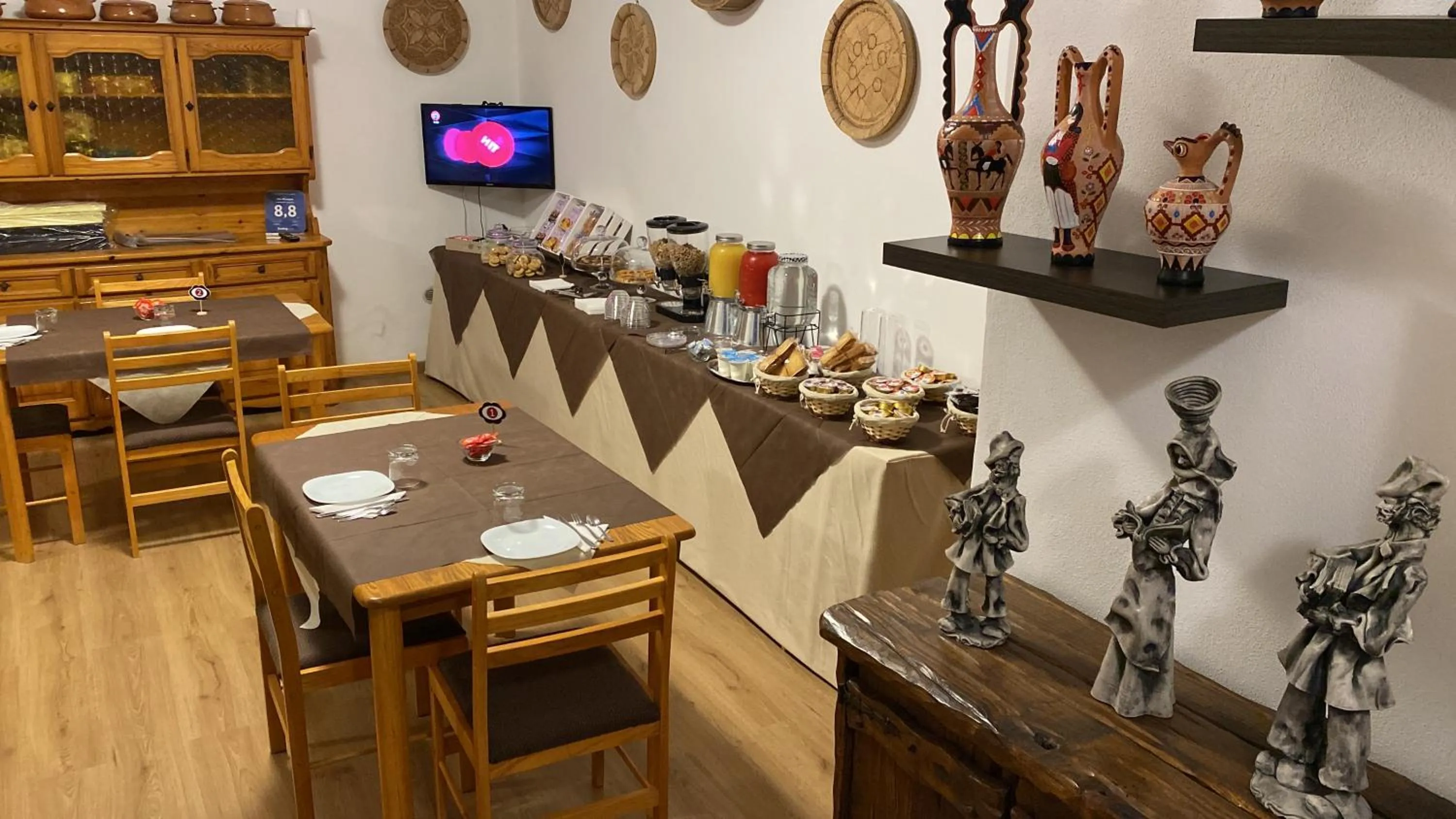 Food and drinks in Villa Marogna