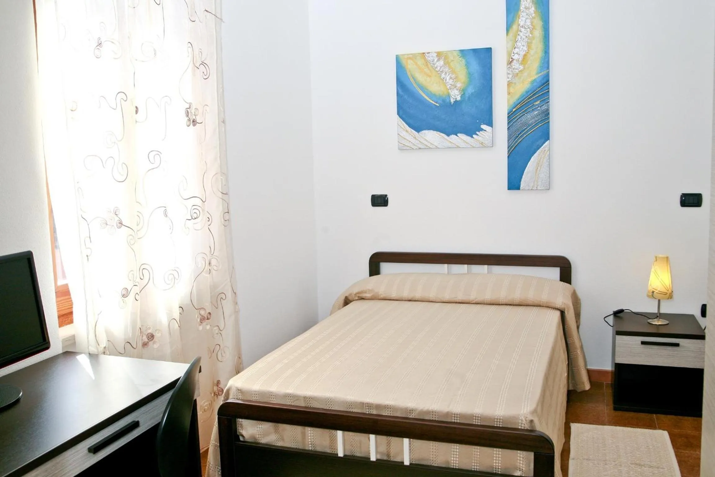 Day, Bed in Villa Marogna