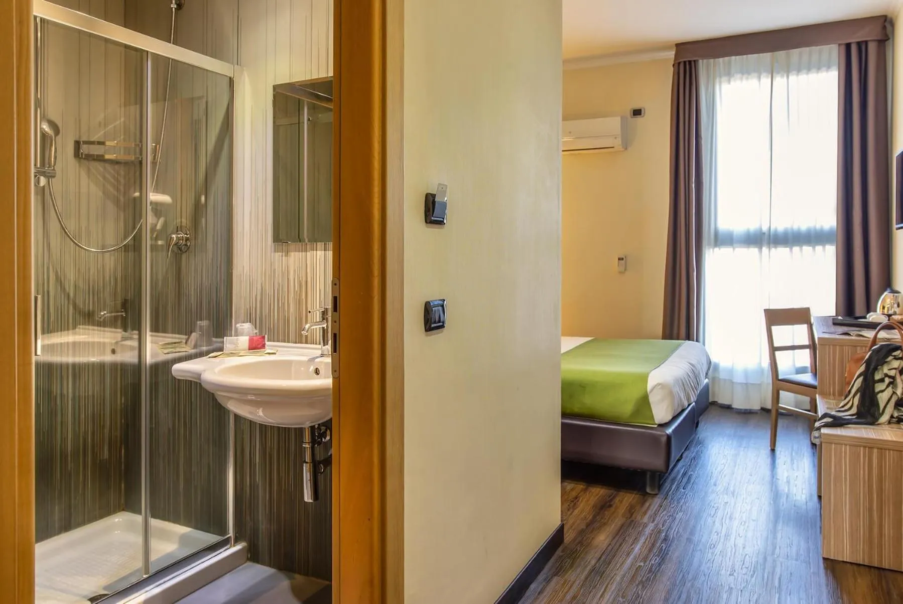 Photo of the whole room, Bed in Hotel Roma Sud