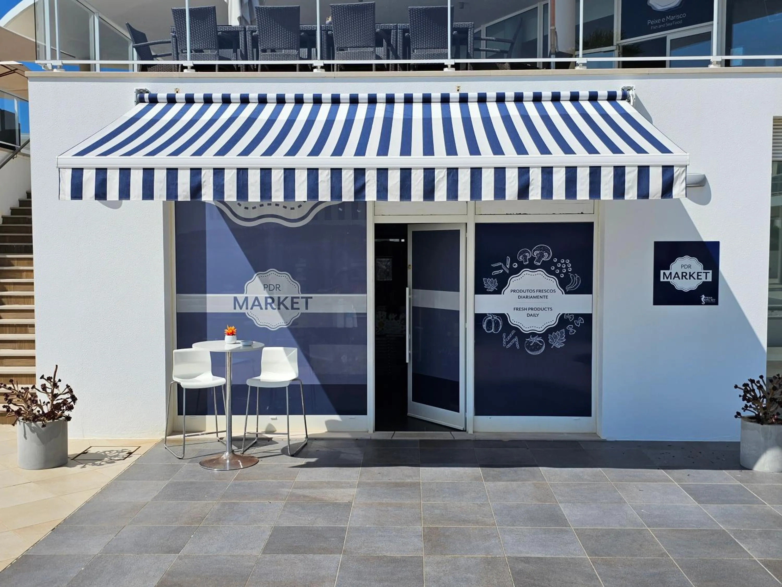 Restaurant/places to eat in The Village – Praia D’El Rey Golf & Beach Resort