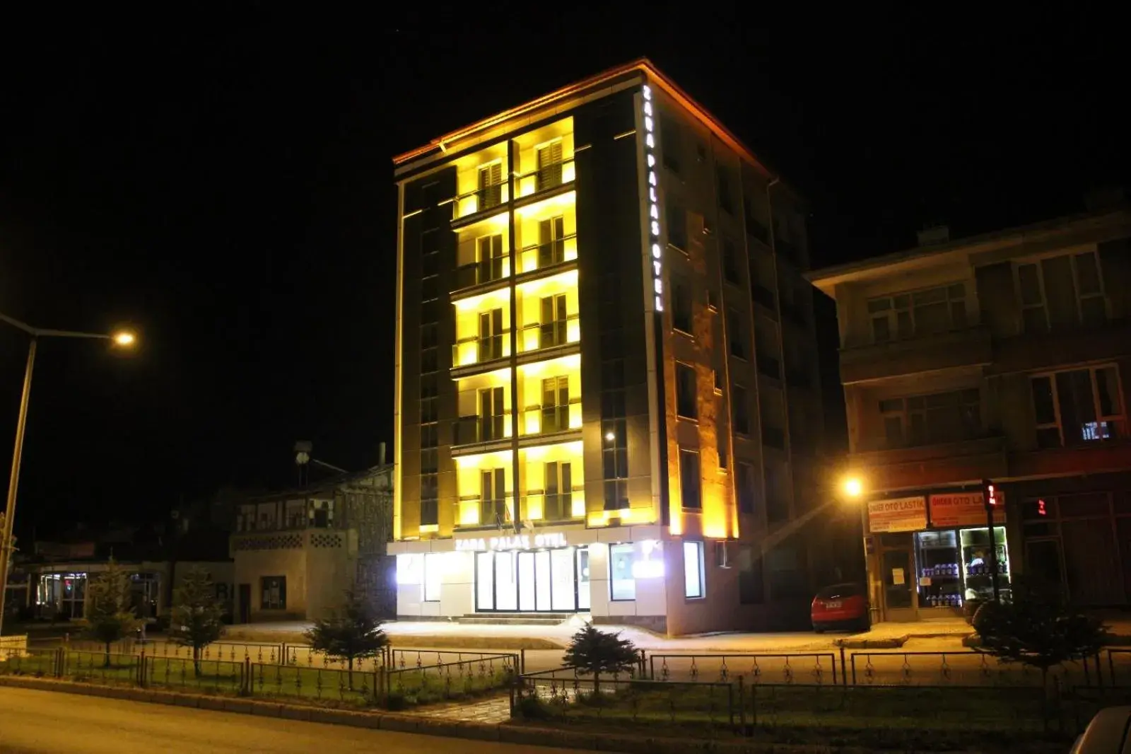 Zara Palas Otel Zara Palas Otel